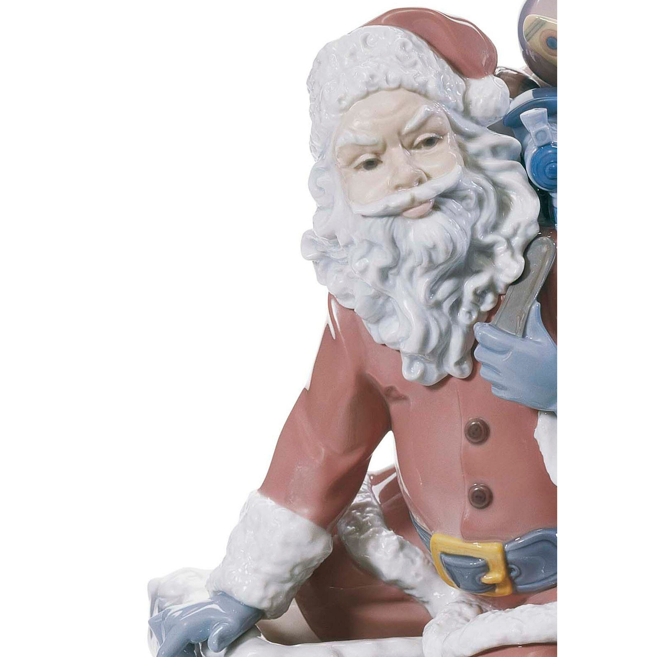 Figurka Świętego Mikołaja w dół komina. Limitowana Figurka Świętego Mikołaja w dół komina. Limitowana