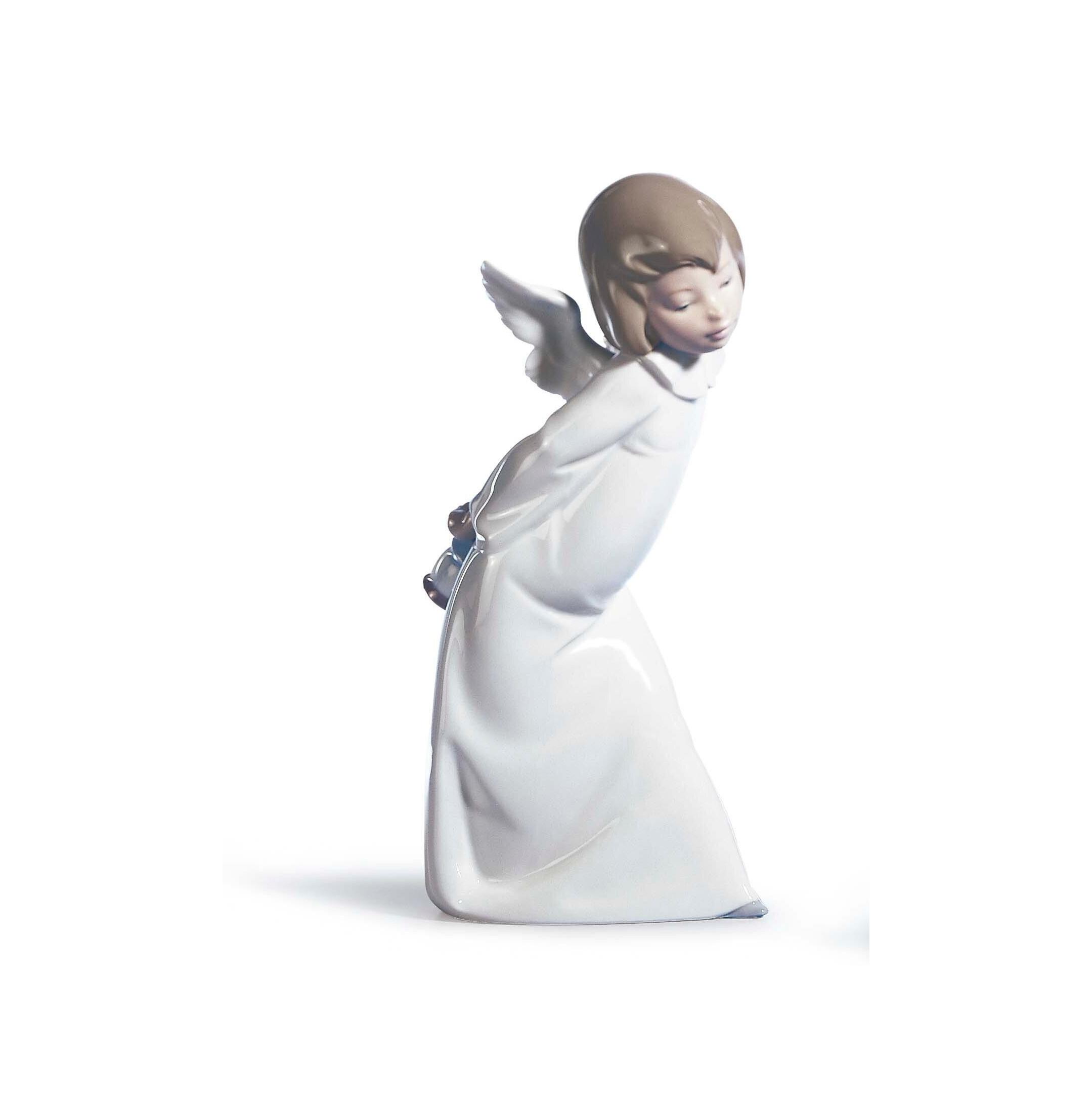 Ciekawa figurka anioła Ciekawa figurka anioła