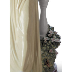 Czas na refleksję figurka kobiety Czas na refleksję figurka kobiety