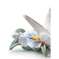 Odświeżająca figurka motyla pauzy Odświeżająca figurka motyla pauzy