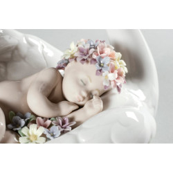 Dryfując przez figurkę łabędzia w Krainie Snów Dryfując przez figurkę łabędzia w Krainie Snów