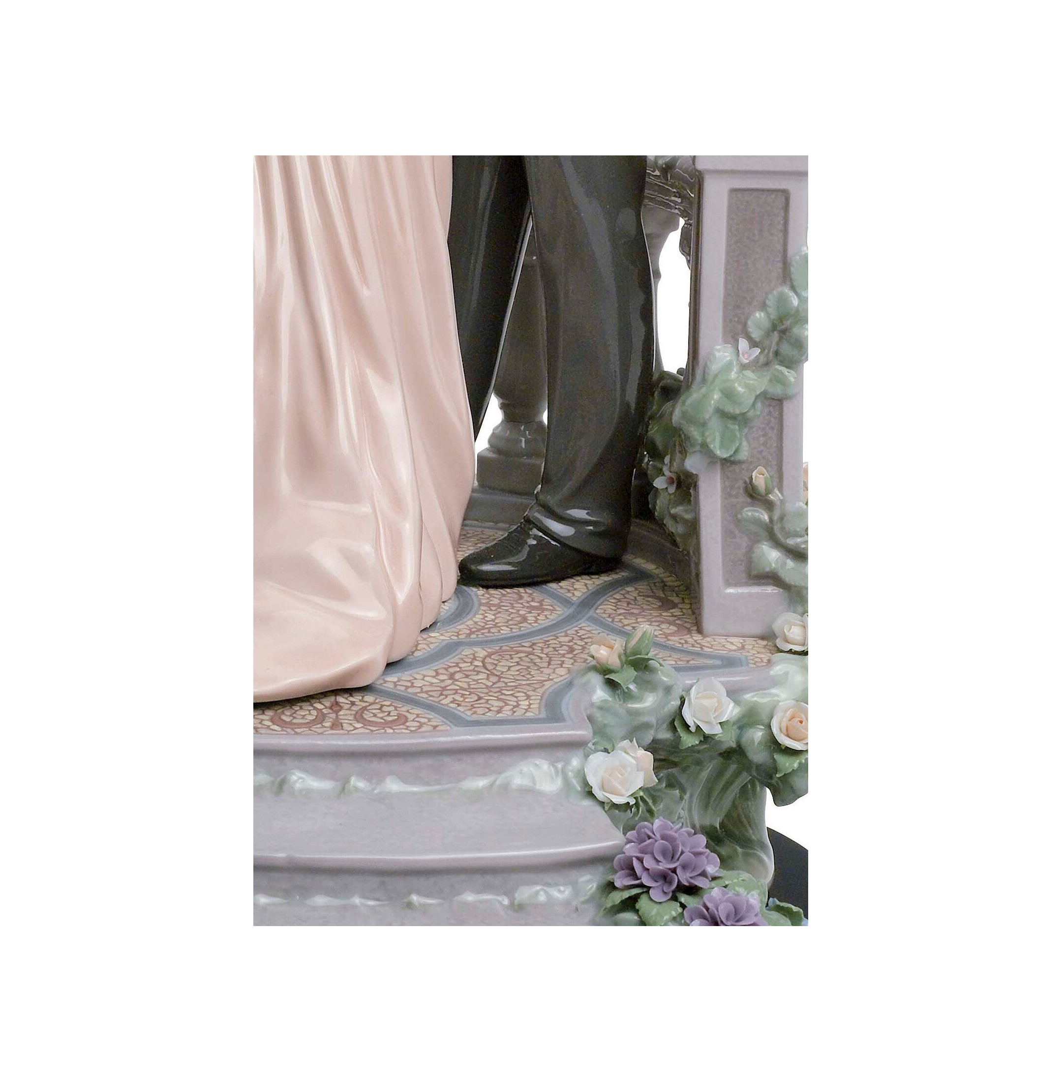 Figurka pary miłości w świetle księżyca. Limitowana Figurka pary miłości w świetle księżyca. Limitowana