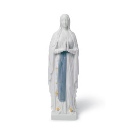 Figurka Matki Bożej z Lourdes Figurka Matki Bożej z Lourdes