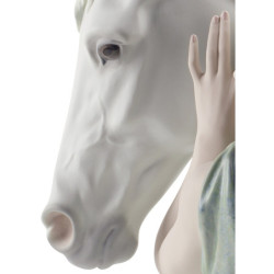 Prawdziwa figurka kobiety przyjaciela. Limitowana Prawdziwa figurka kobiety przyjaciela. Limitowana