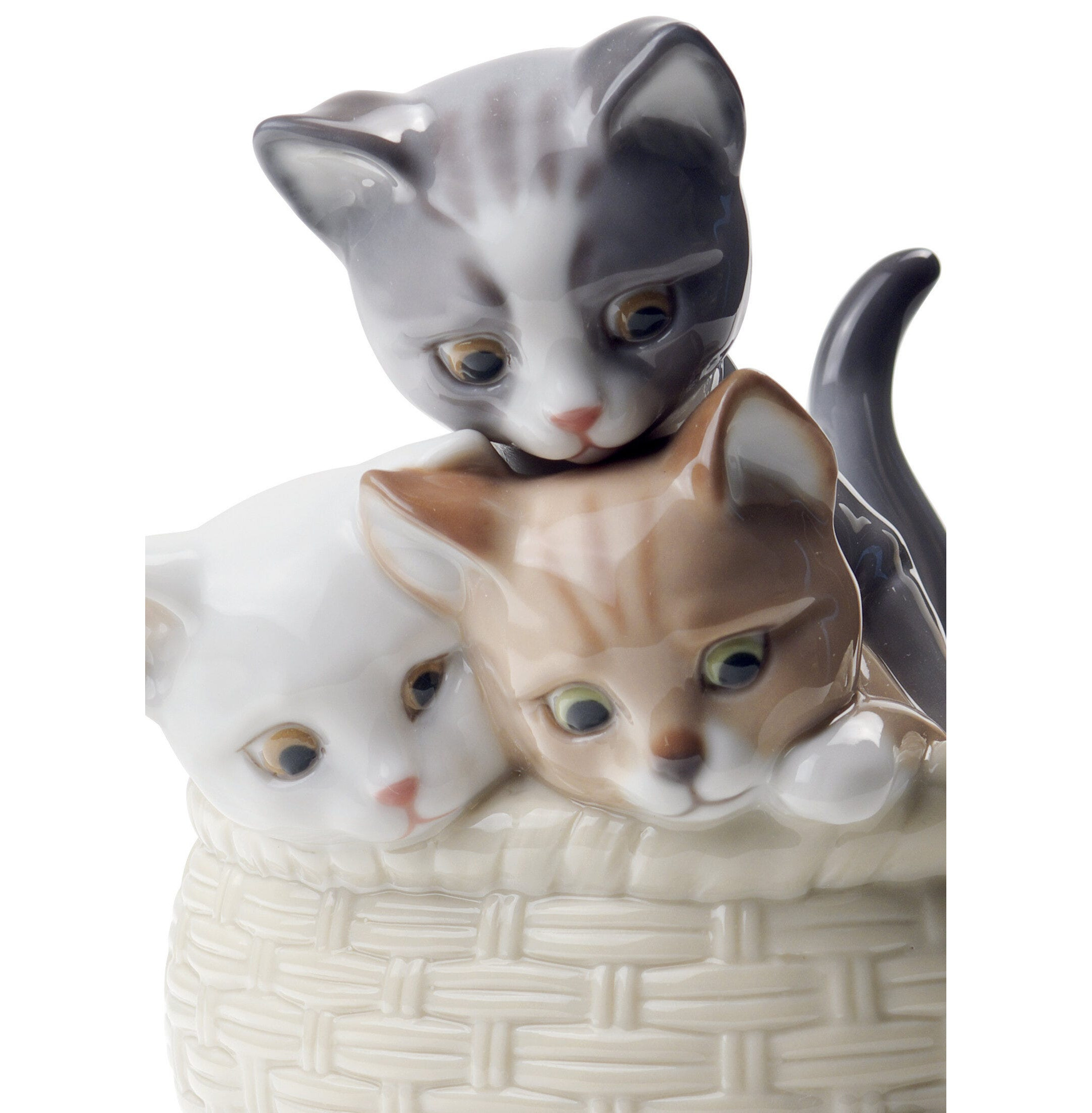 Figurka ciekawskich kociąt Figurka ciekawskich kociąt