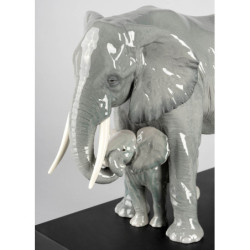 Wytyczanie drogi Rzeźba słoni Wytyczanie drogi Rzeźba słoni