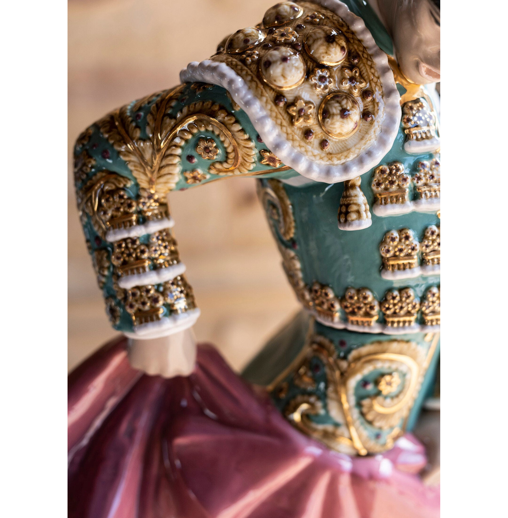 Rzeźba człowieka Matadora. Zielony strój. Limitowana Rzeźba człowieka Matadora. Zielony strój. Limitowana