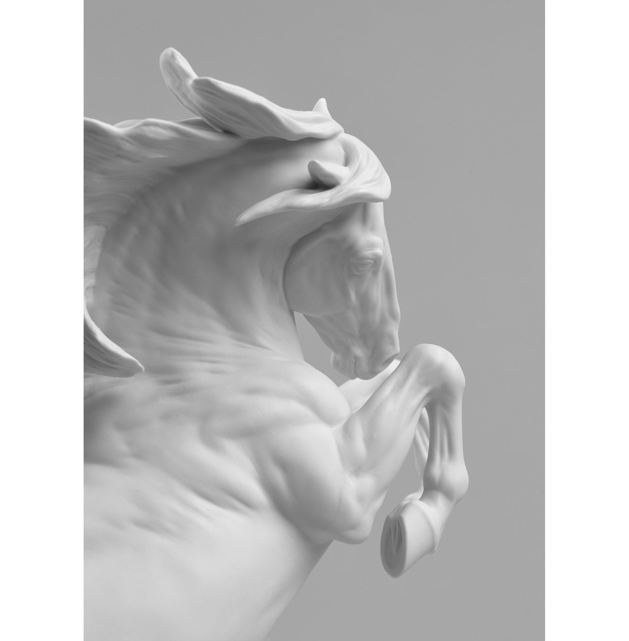 Niezniszczalna rzeźba konia ducha Niezniszczalna rzeźba konia ducha