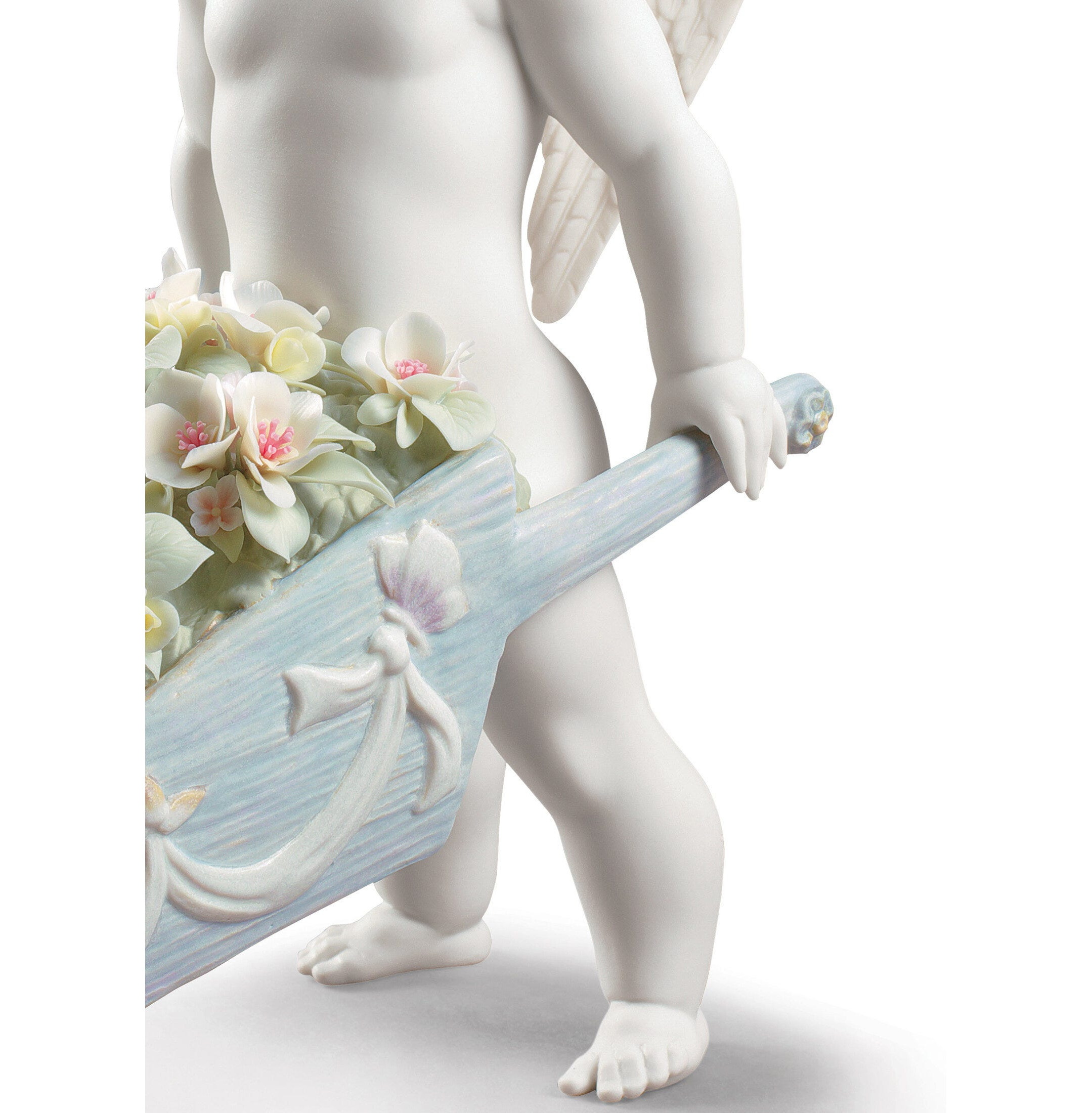 Niebiańskie kwiaty figurka anioła Niebiańskie kwiaty figurka anioła