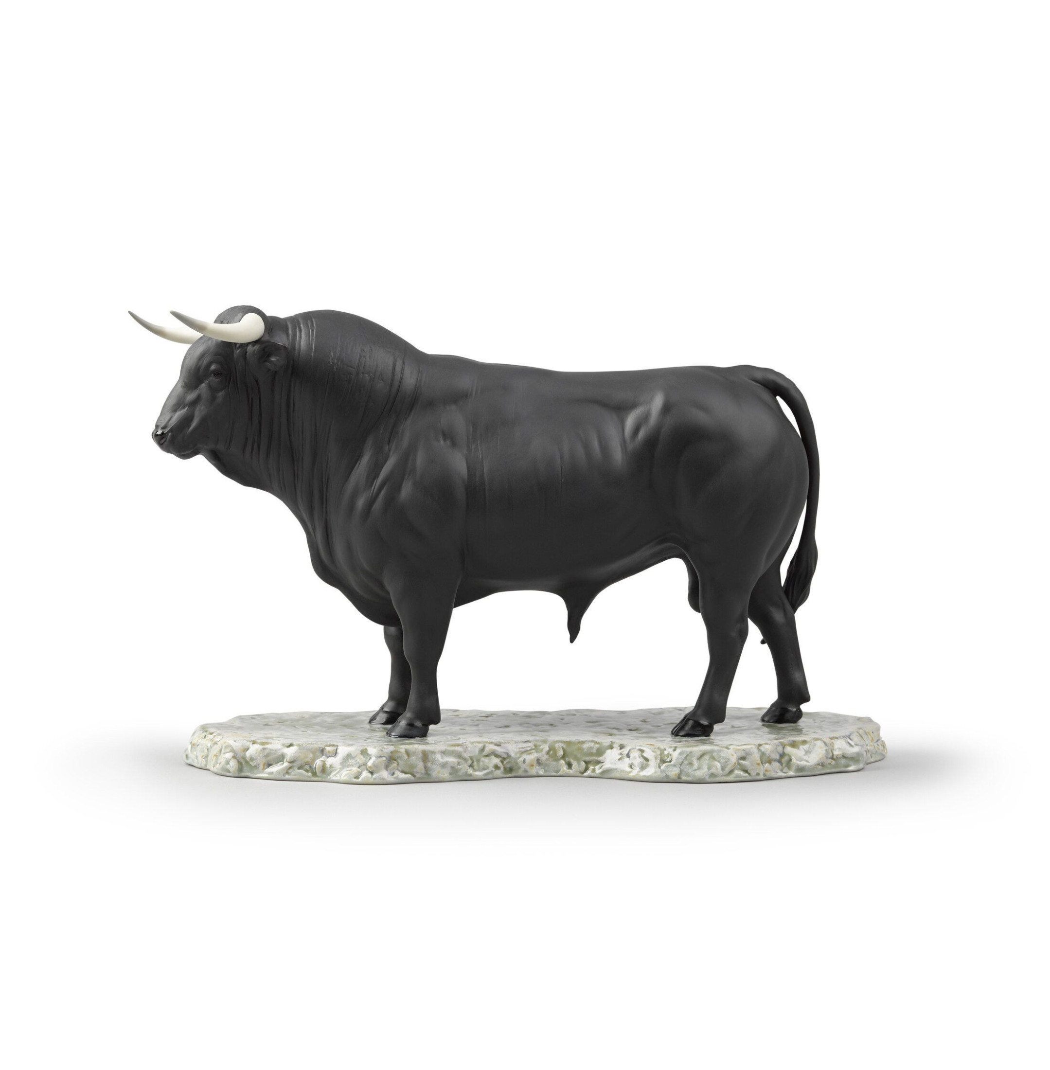 Hiszpańska figurka byka Hiszpańska figurka byka