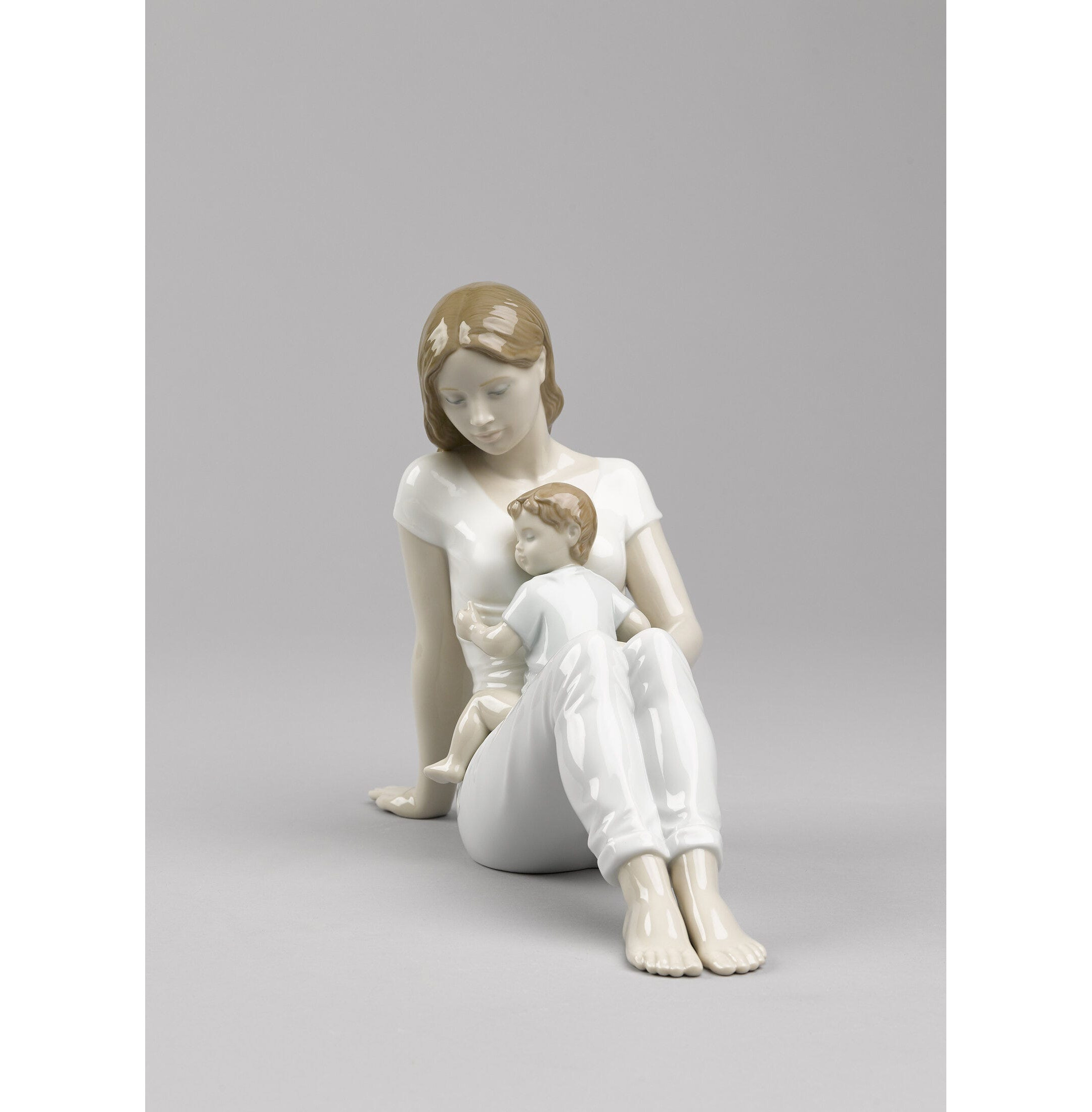 Figurka miłości matki Typ 445 Figurka miłości matki Typ 445