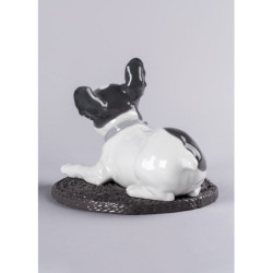 Buldog francuski z figurką psa z makaronikami Buldog francuski z figurką psa z makaronikami