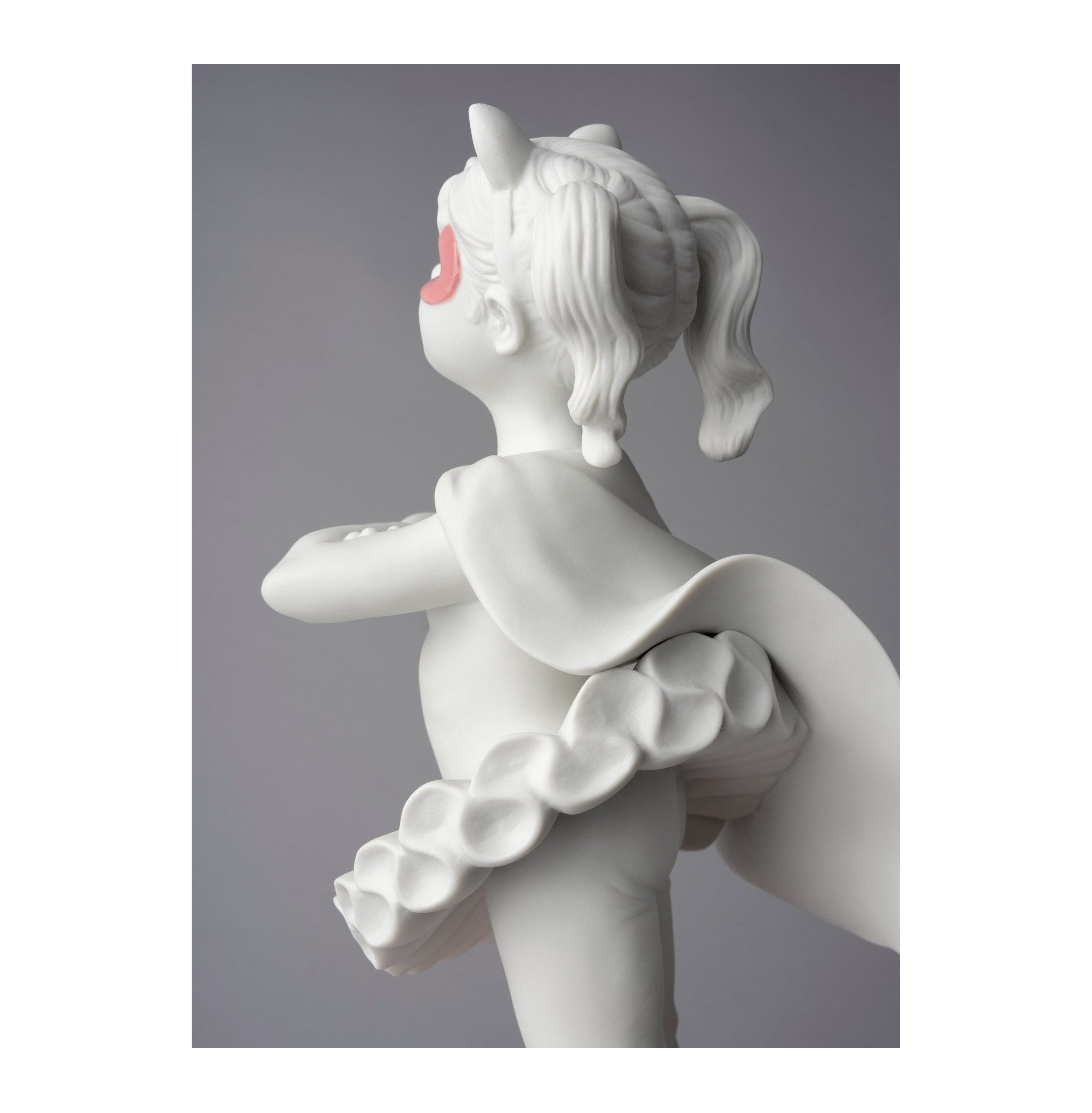 Jestem figurką dziewczyny superbohaterki Jestem figurką dziewczyny superbohaterki