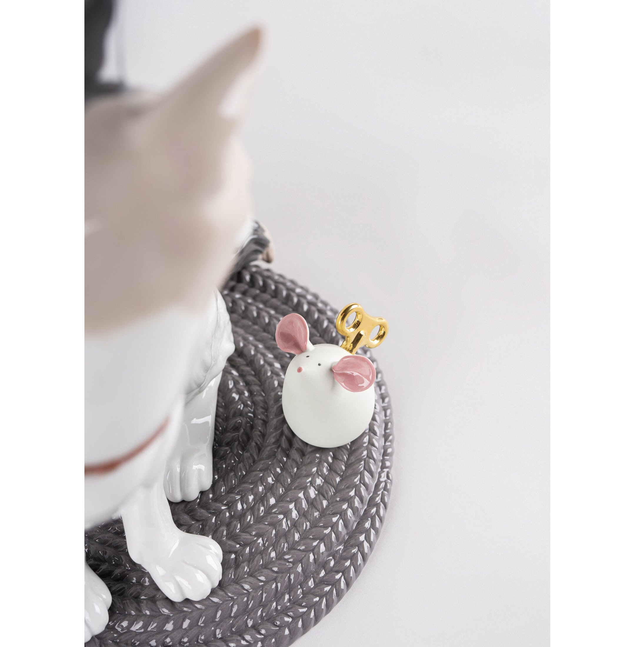 Gra w kotka i myszkę Gra w kotka i myszkę