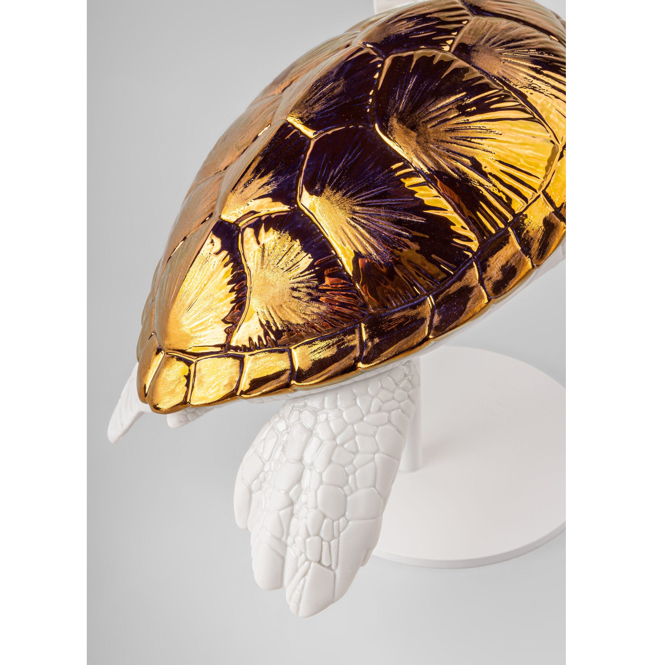 Żółw morski I (biały - miedziany) Rzeźba Żółw morski I (biały - miedziany) Rzeźba