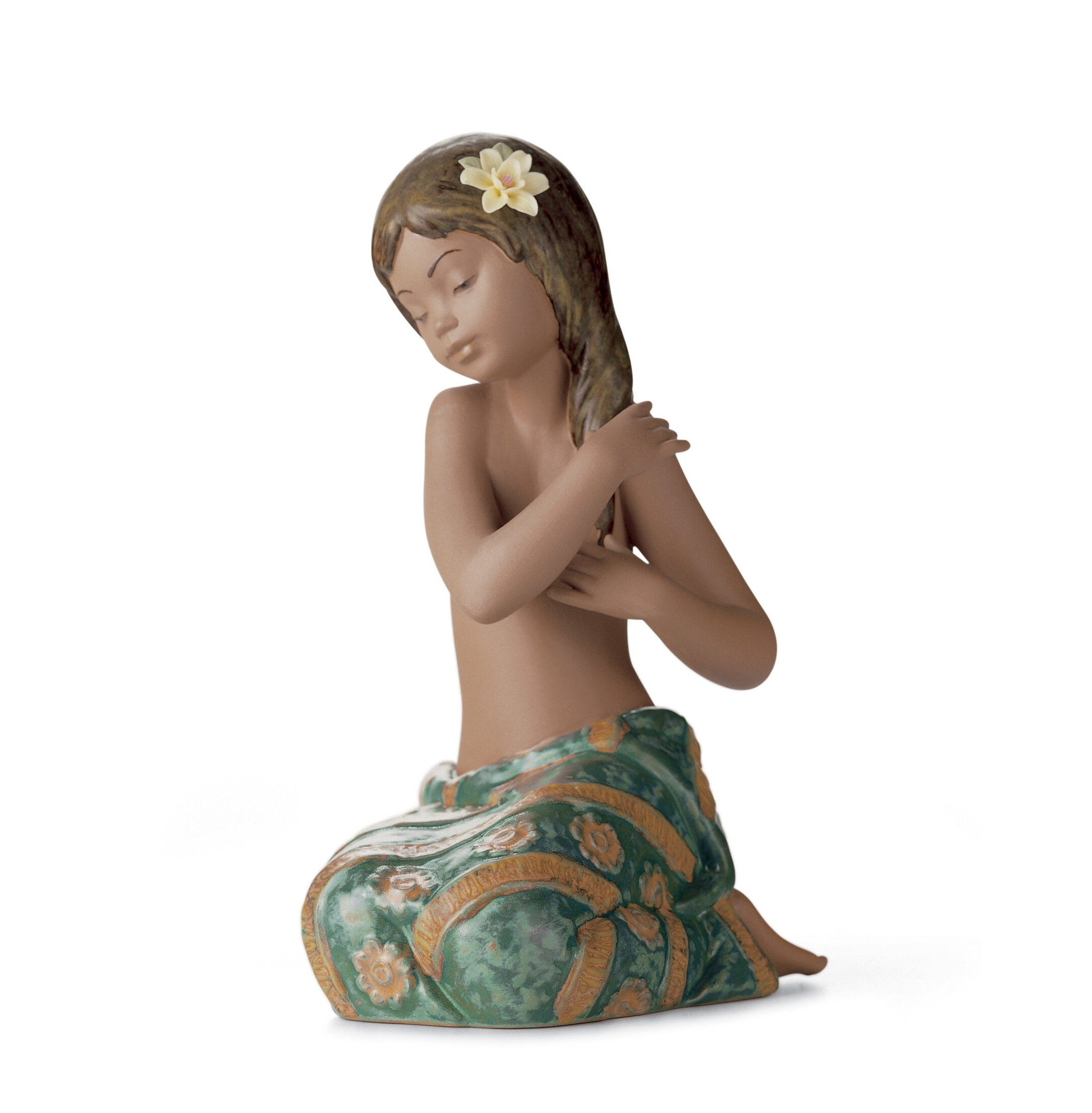 Figurka dziewczyny z klejnotem Pacyfiku Figurka dziewczyny z klejnotem Pacyfiku