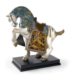 Orientalna rzeźba konia. Szkliwione. Limitowana Orientalna rzeźba konia. Szkliwione. Limitowana