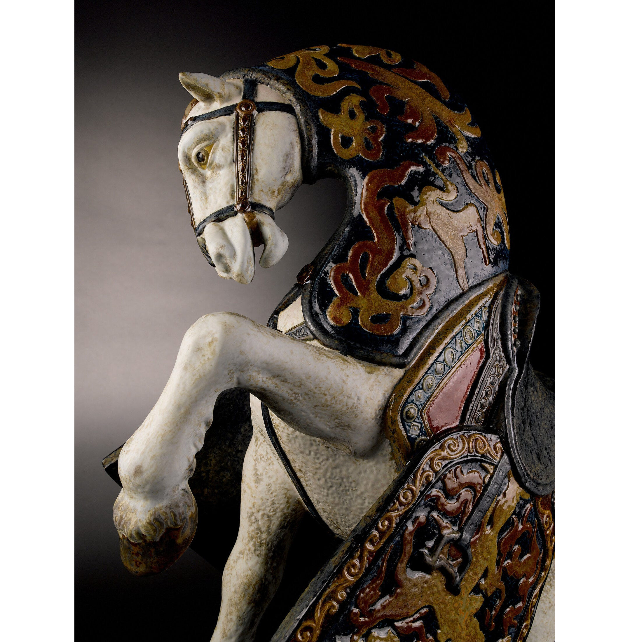 Orientalna rzeźba konia. Limitowana Orientalna rzeźba konia. Limitowana