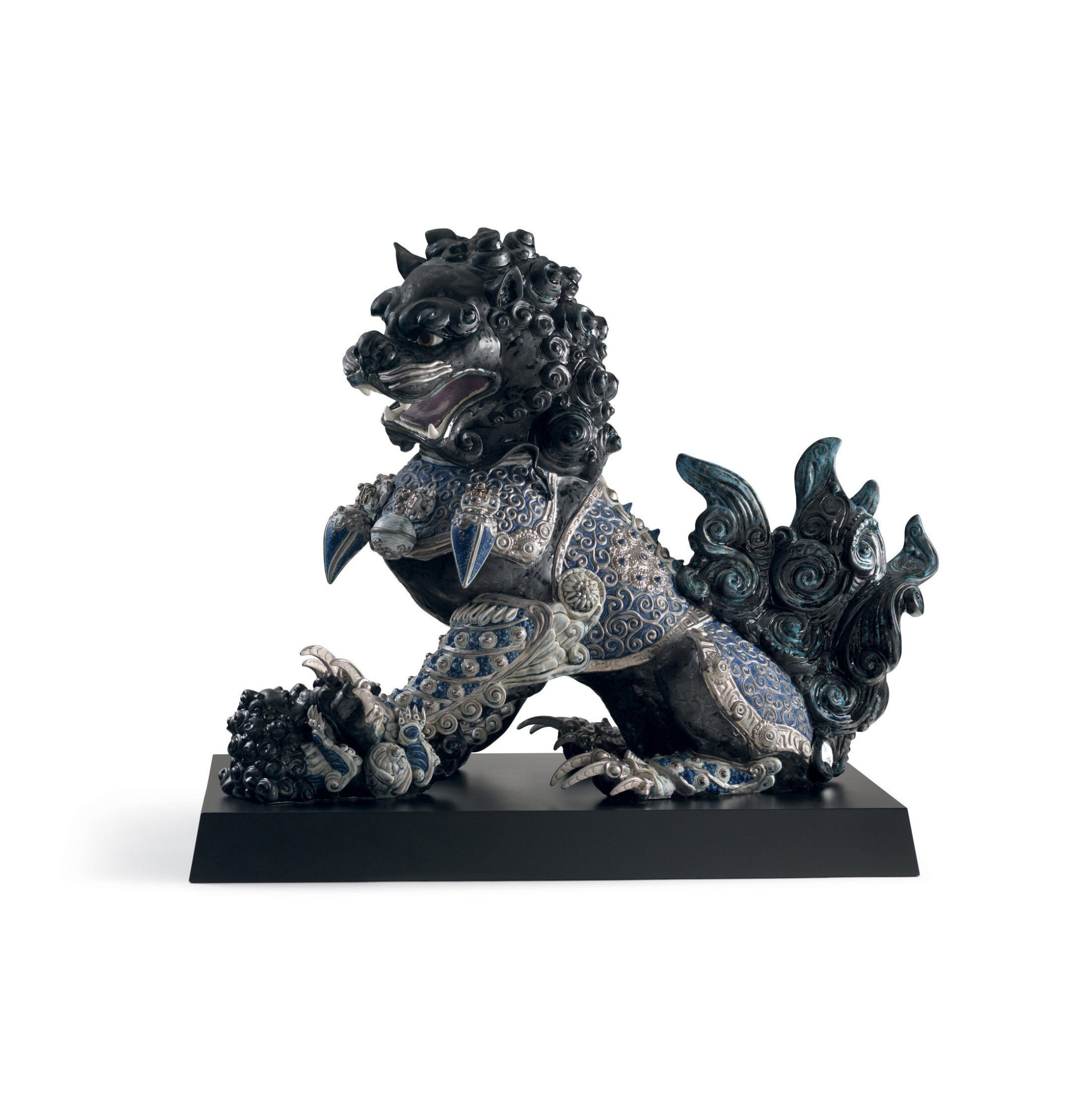 Rzeźba Strażniczki Lwicy. Czarny. Limitowana Rzeźba Strażniczki Lwicy. Czarny. Limitowana