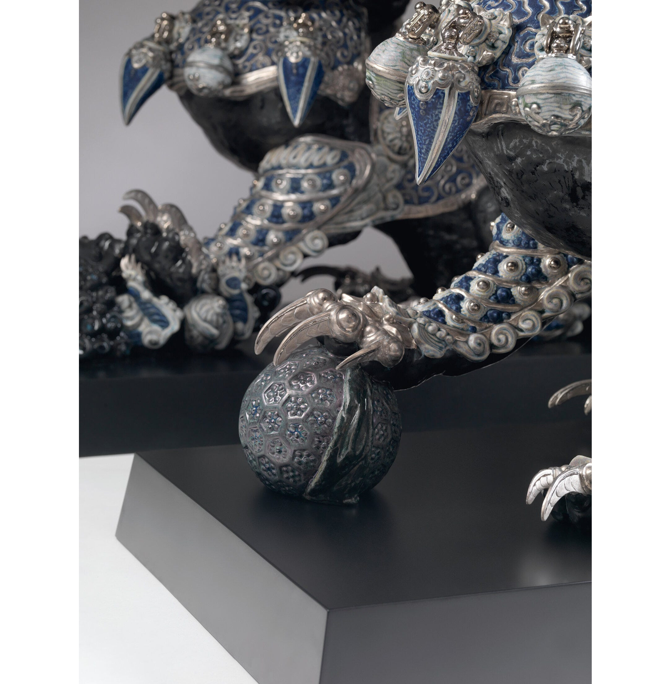 Rzeźba Strażnika Lwa. Czarny. Limitowana Rzeźba Strażnika Lwa. Czarny. Limitowana