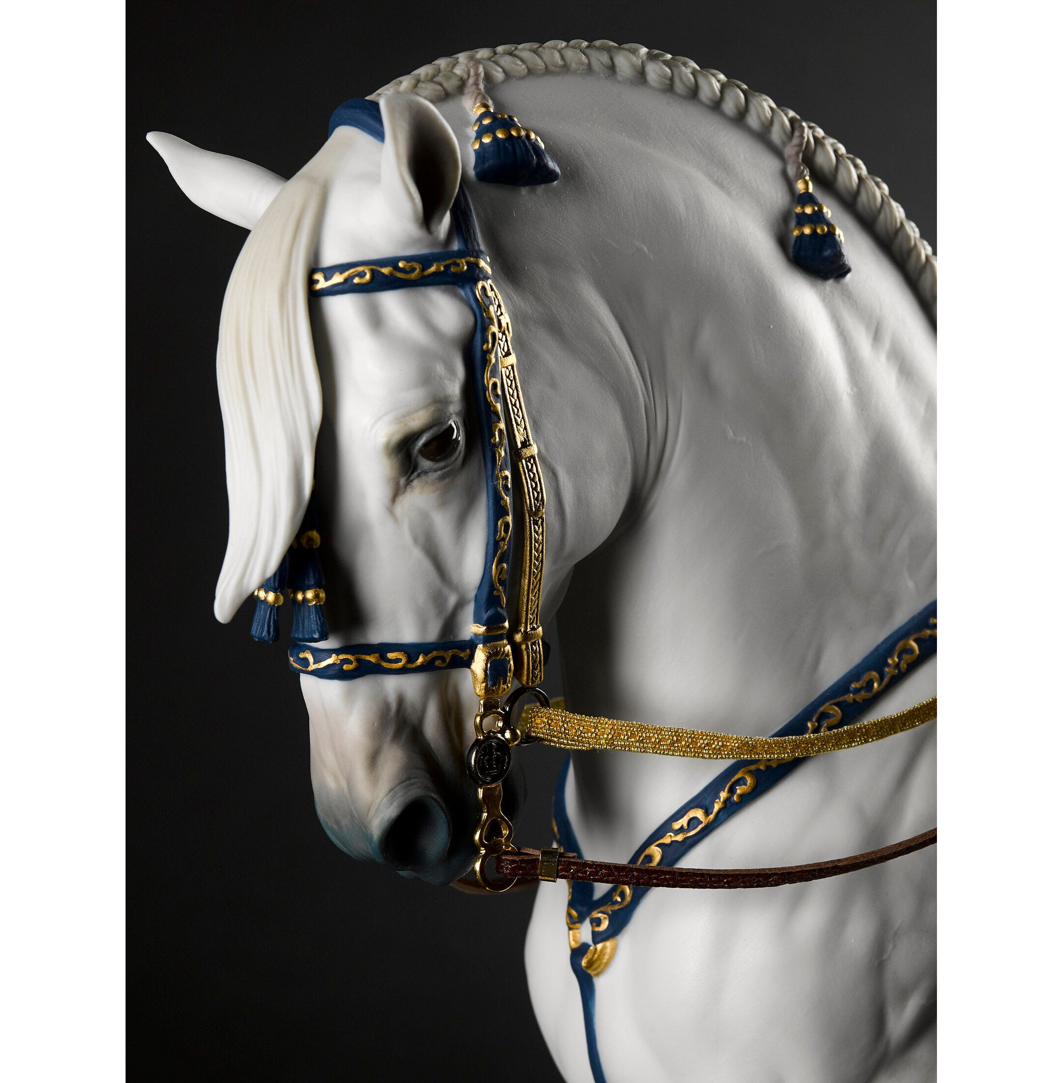 Hiszpańska rzeźba czystej rasy. Koń. Limitowana Hiszpańska rzeźba czystej rasy. Koń. Limitowana