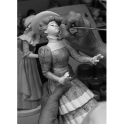 Rzeźba na targu kwiatowym. Limitowana Rzeźba na targu kwiatowym. Limitowana