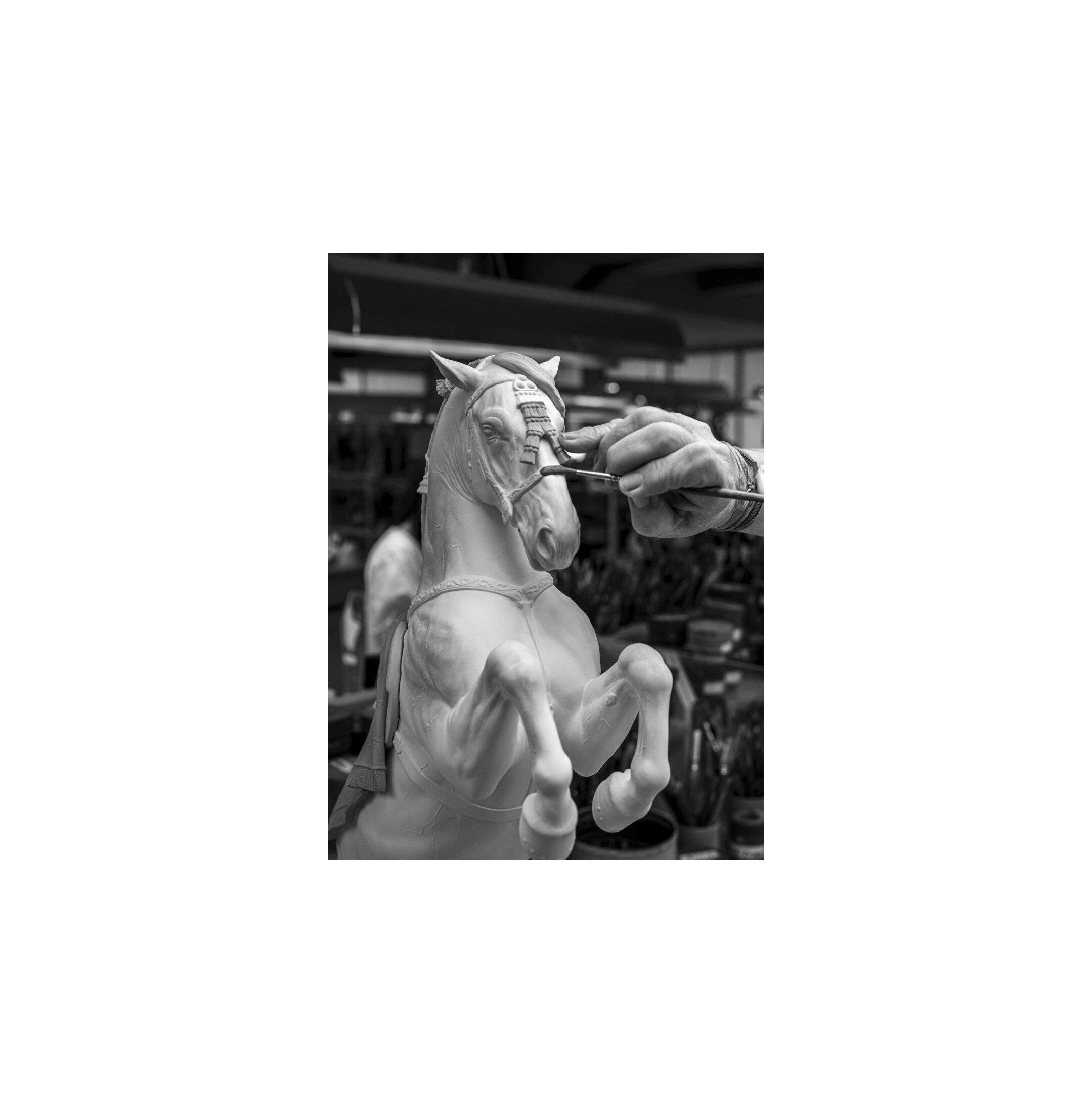 Hiszpańska rzeźba czystej rasy - Haute École. Limitowana Hiszpańska rzeźba czystej rasy - Haute École. Limitowana