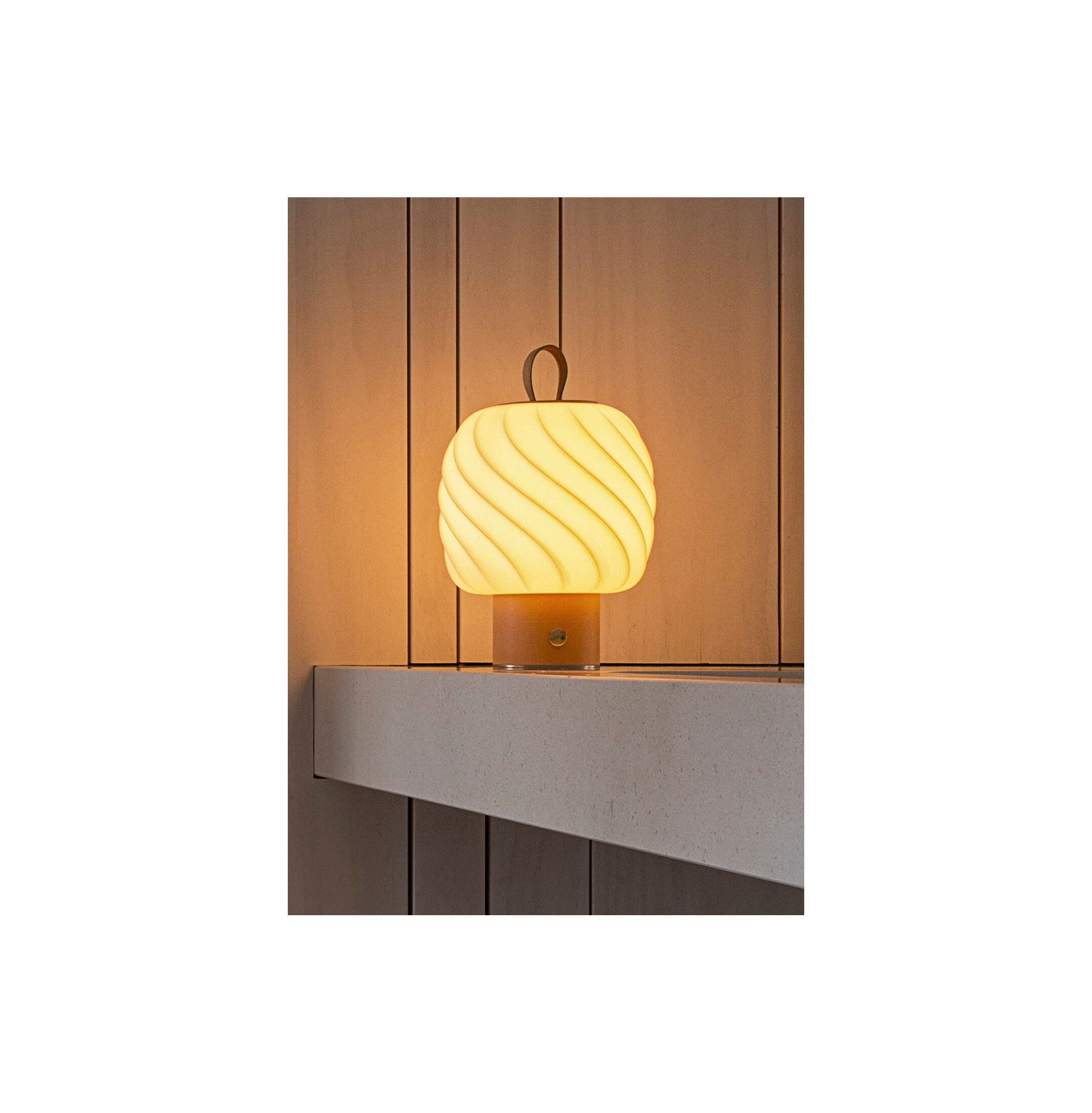 Przenośna lampa do lodów. Średni. Goły Przenośna lampa do lodów. Średni. Goły