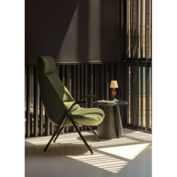 Lampa bezprzewodowa Firefly autorstwa Olgi Hanono Lampa bezprzewodowa Firefly autorstwa Olgi Hanono