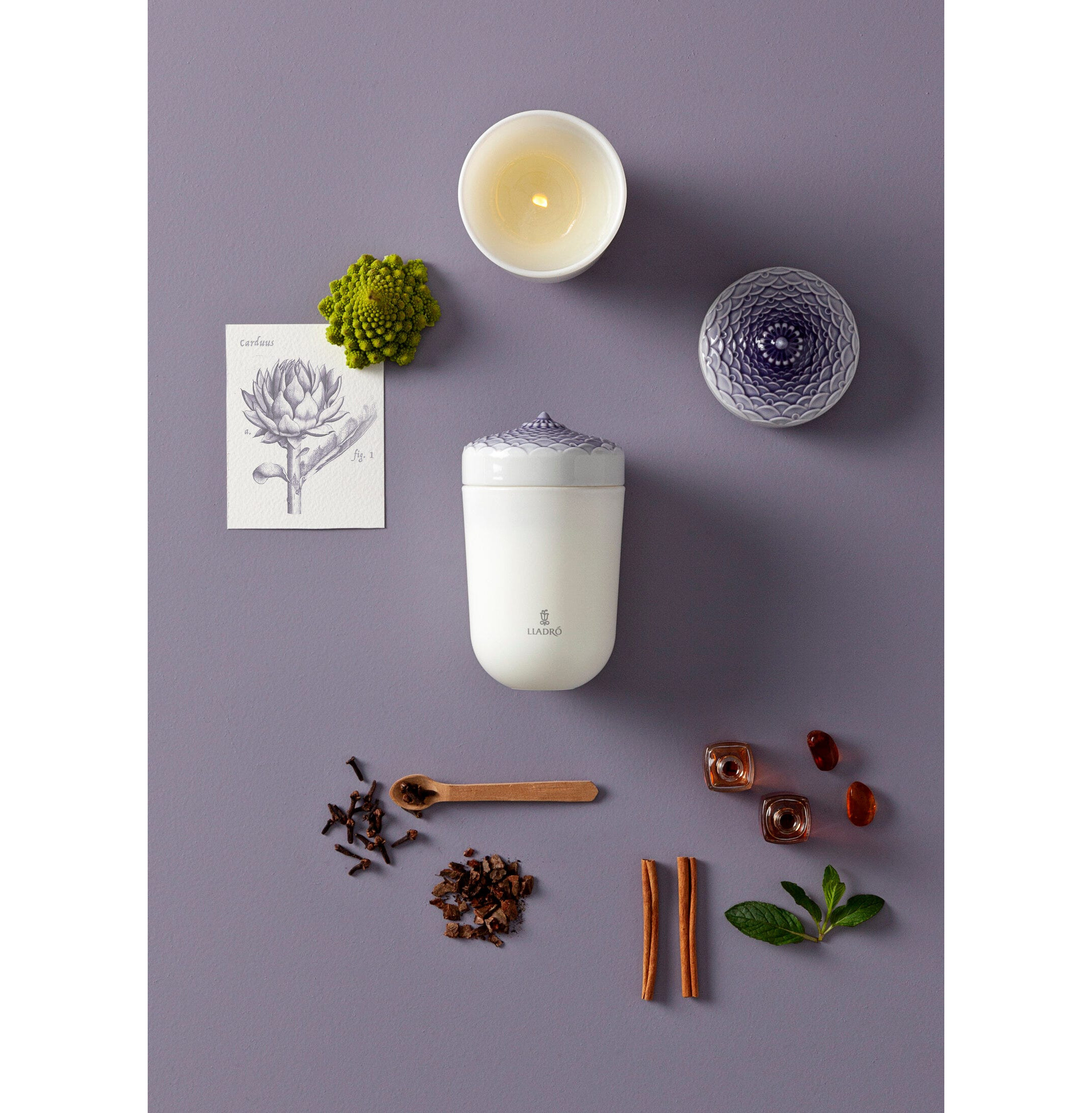 Świeca Echa Natury. Sekretny orientalny zapach Świeca Echa Natury. Sekretny orientalny zapach