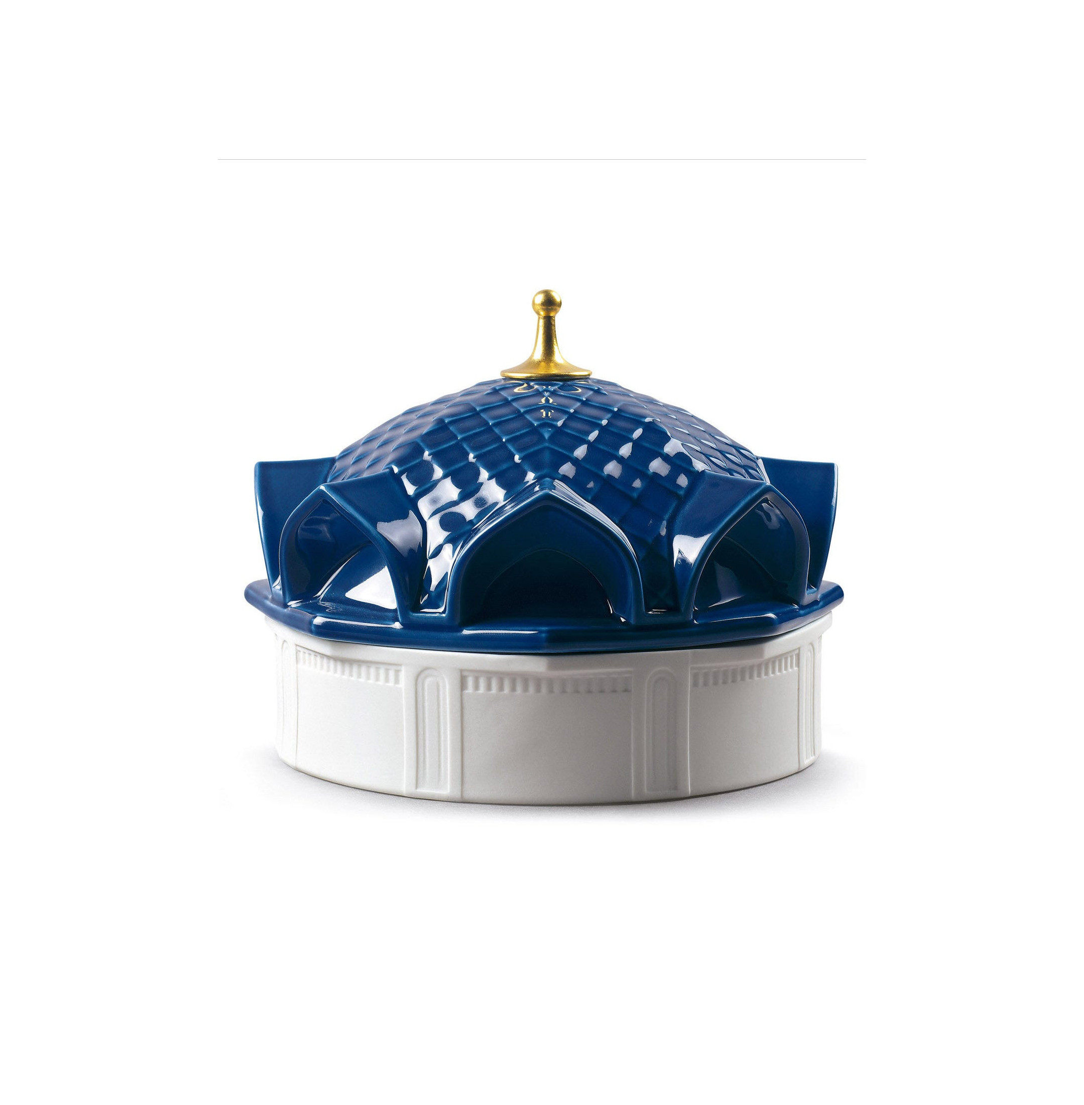 Świeca w kwaterze Szeherezady 1001 świec. Niezniszczalny zapach ducha Świeca w kwaterze Szeherezady 1001 świec. Niezniszczalny zapach ducha