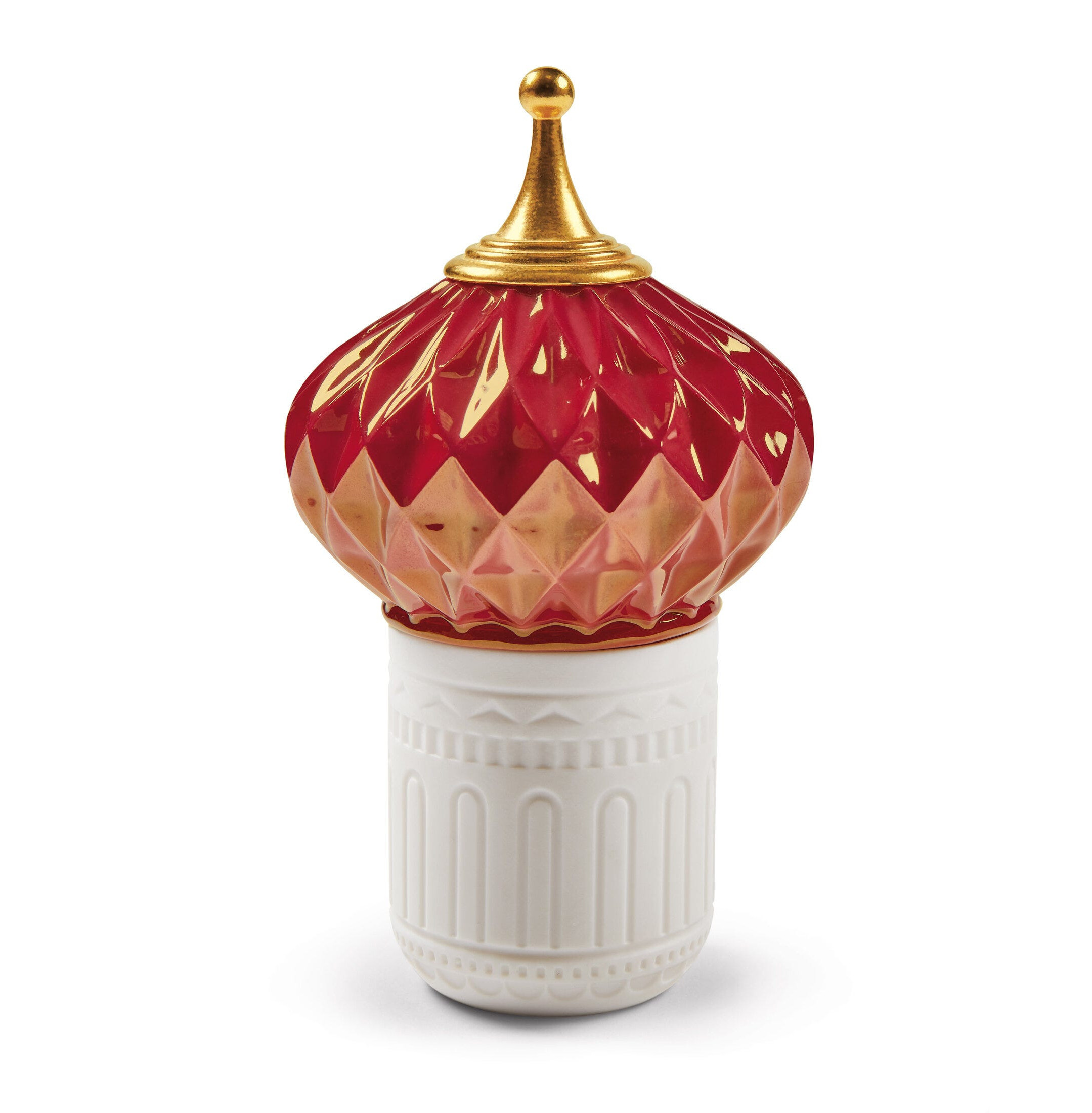 Świeca Purple Spire 1001 światła. Noc zbliża się Zapach Świeca Purple Spire 1001 światła. Noc zbliża się Zapach