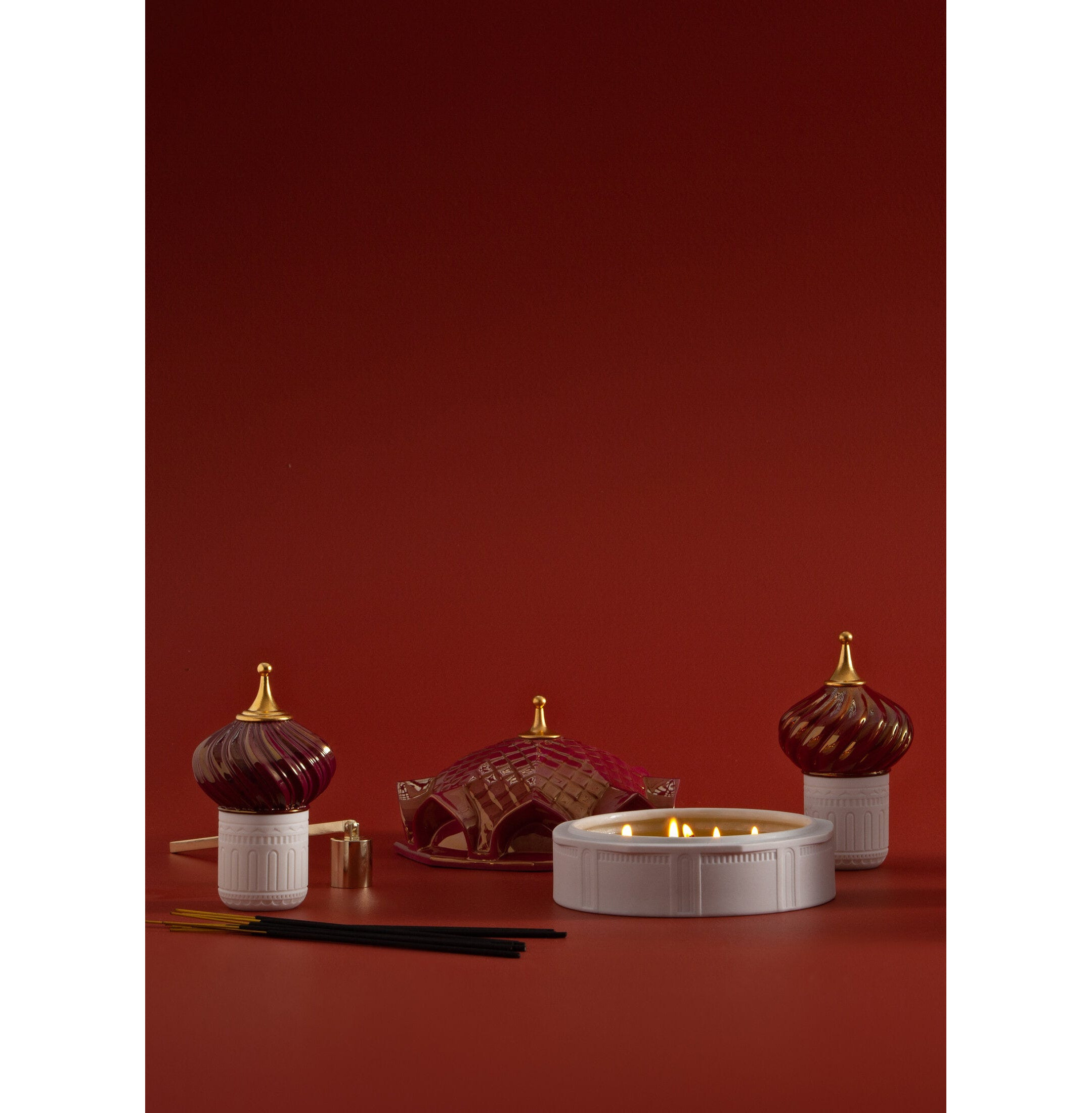 Świeca Candy Spire 1001 Światła. Noc zbliża się Zapach Świeca Candy Spire 1001 Światła. Noc zbliża się Zapach