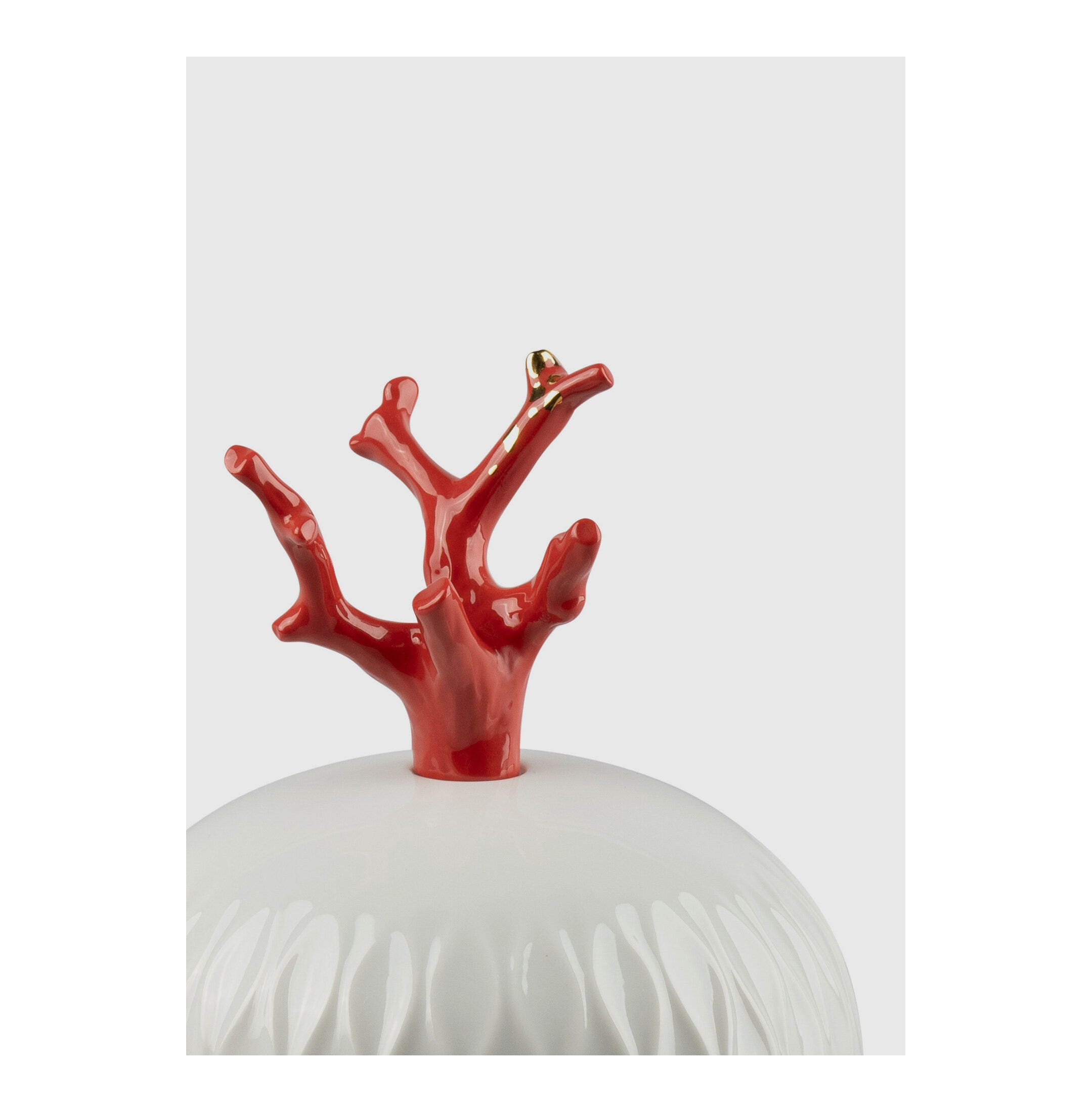 Świeca koralowa. Zapach śródziemnomorskiej plaży Świeca koralowa. Zapach śródziemnomorskiej plaży