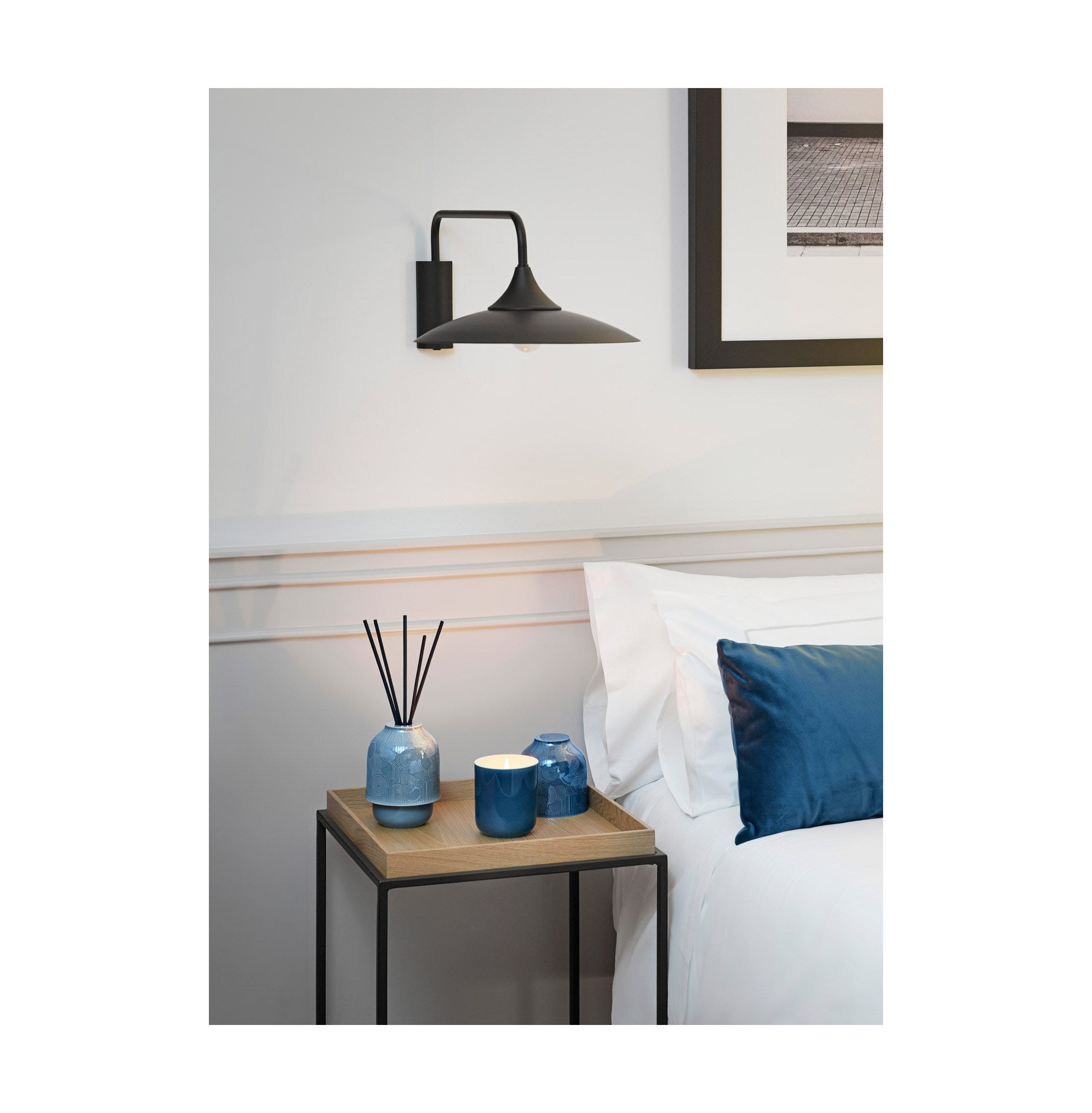 Świeca Campanella. Zapach śródziemnomorskiej plaży Świeca Campanella. Zapach śródziemnomorskiej plaży