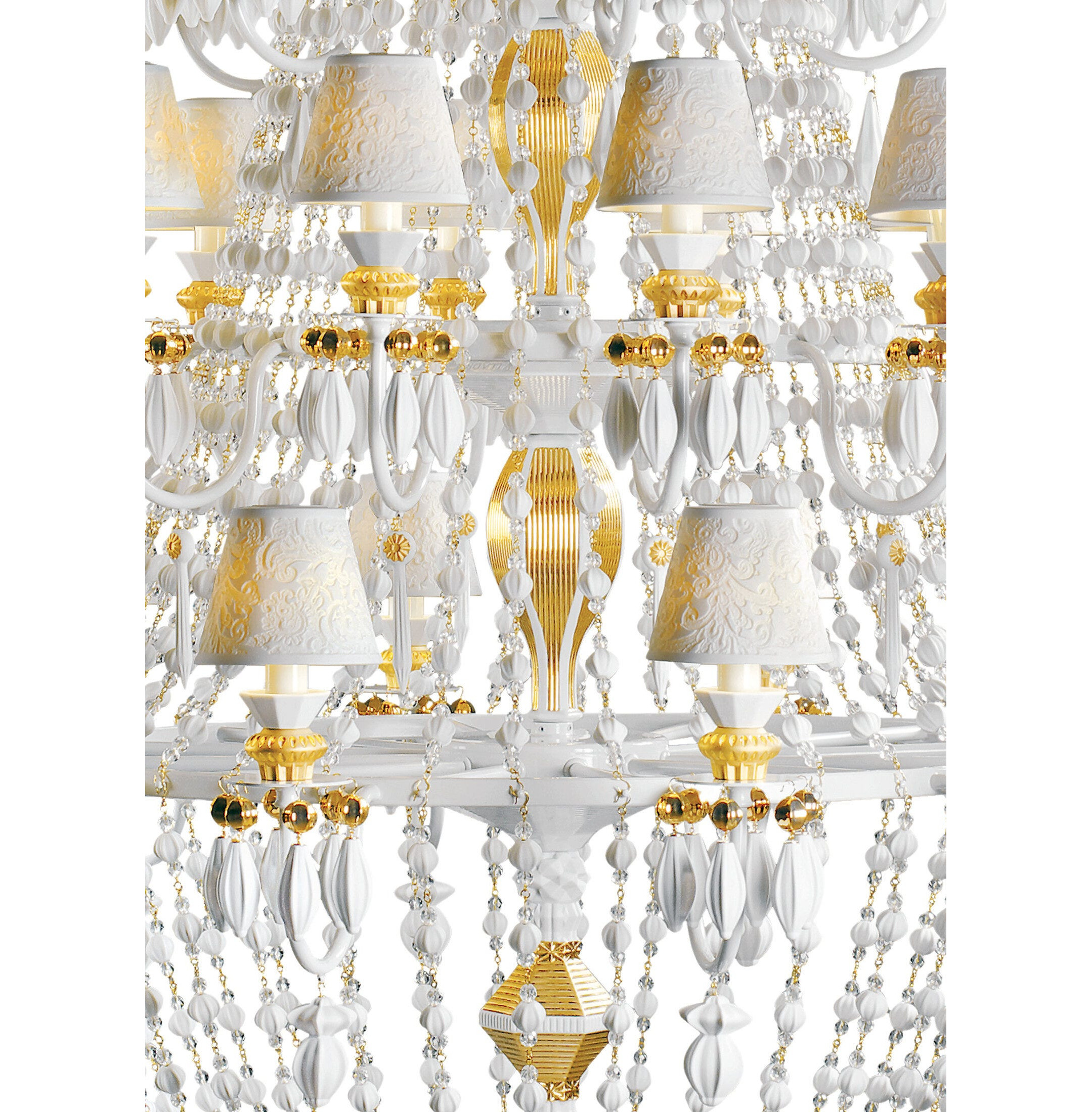 Winter Palace Chand 30L-Gold (CE/UK) Winter Palace Chand 30L-Gold (CE/UK)