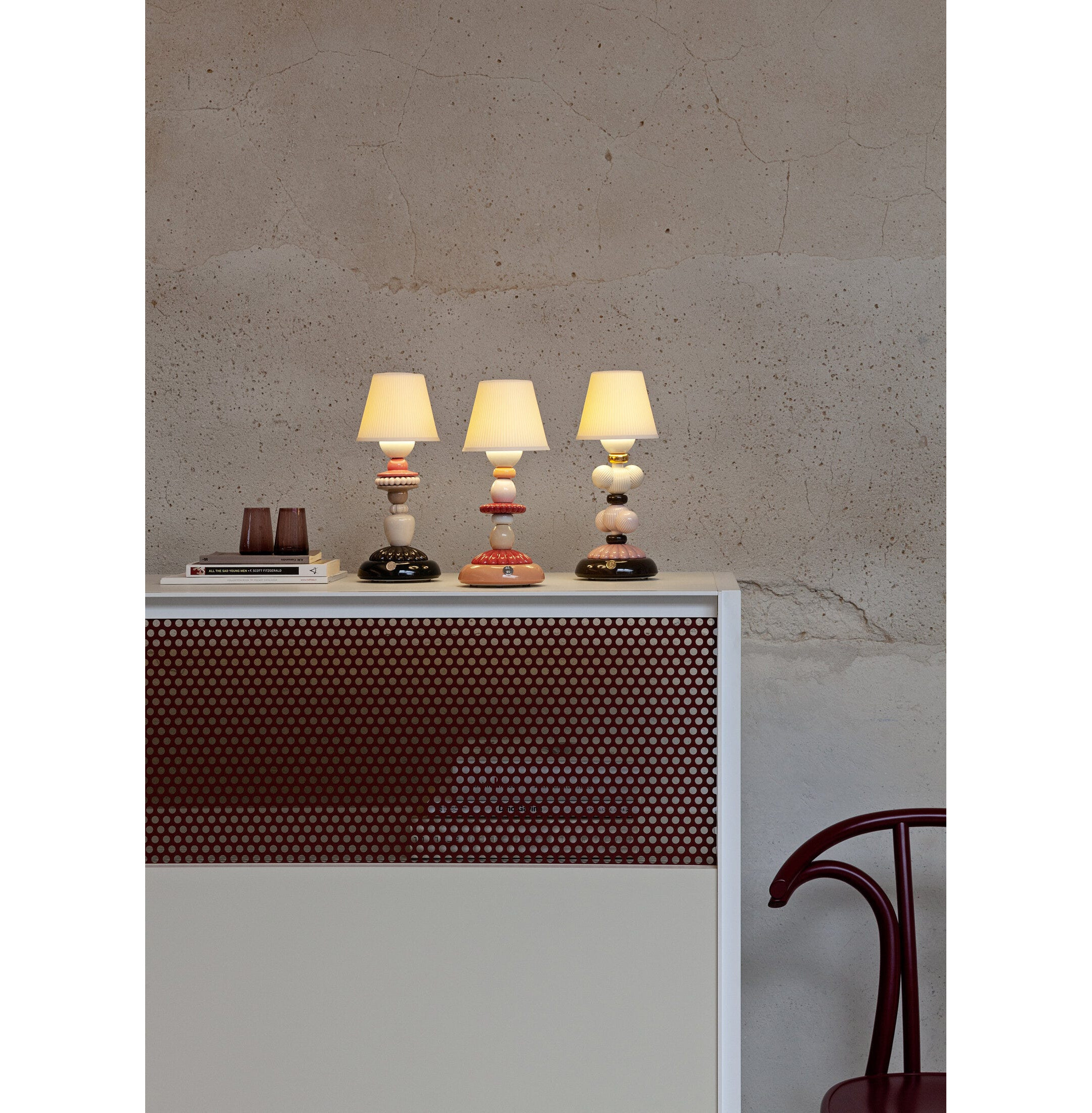 Lampa Lotus Firefly (koralowa) Lampa Lotus Firefly (koralowa)