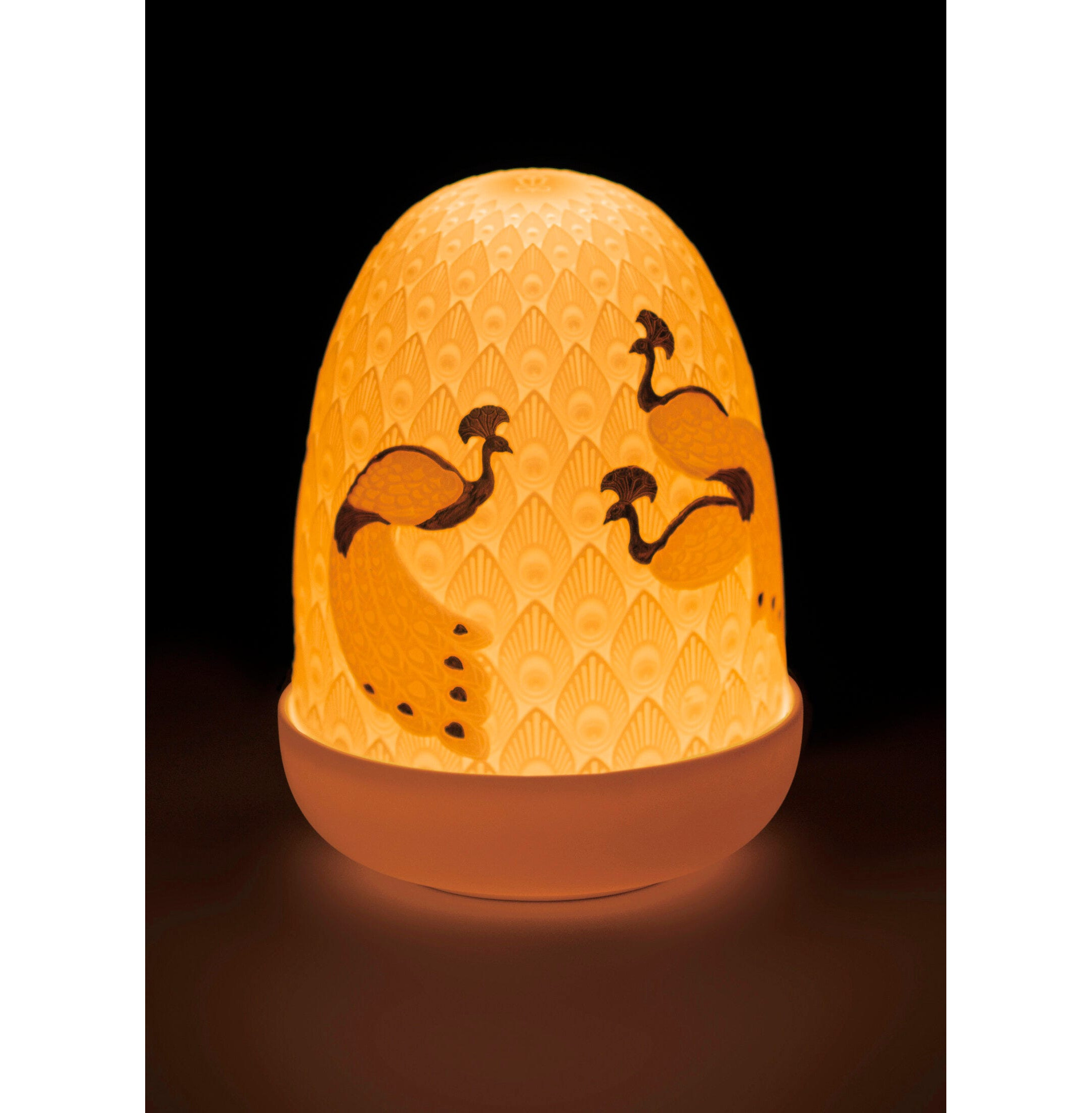 Lampa Peacocks Dome Lampa Peacocks Dome