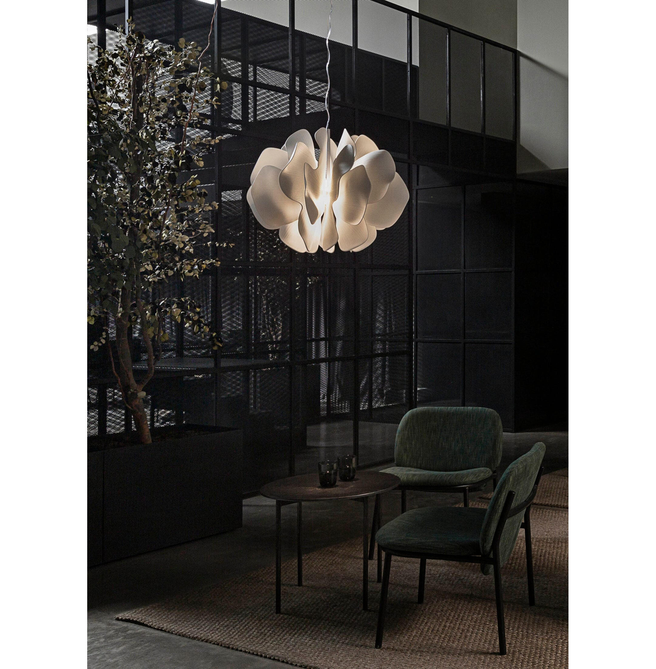 Lampa wisząca Nightbloom 40cm (biała)(CE/UK) Lampa wisząca Nightbloom 40cm (biała)(CE/UK)