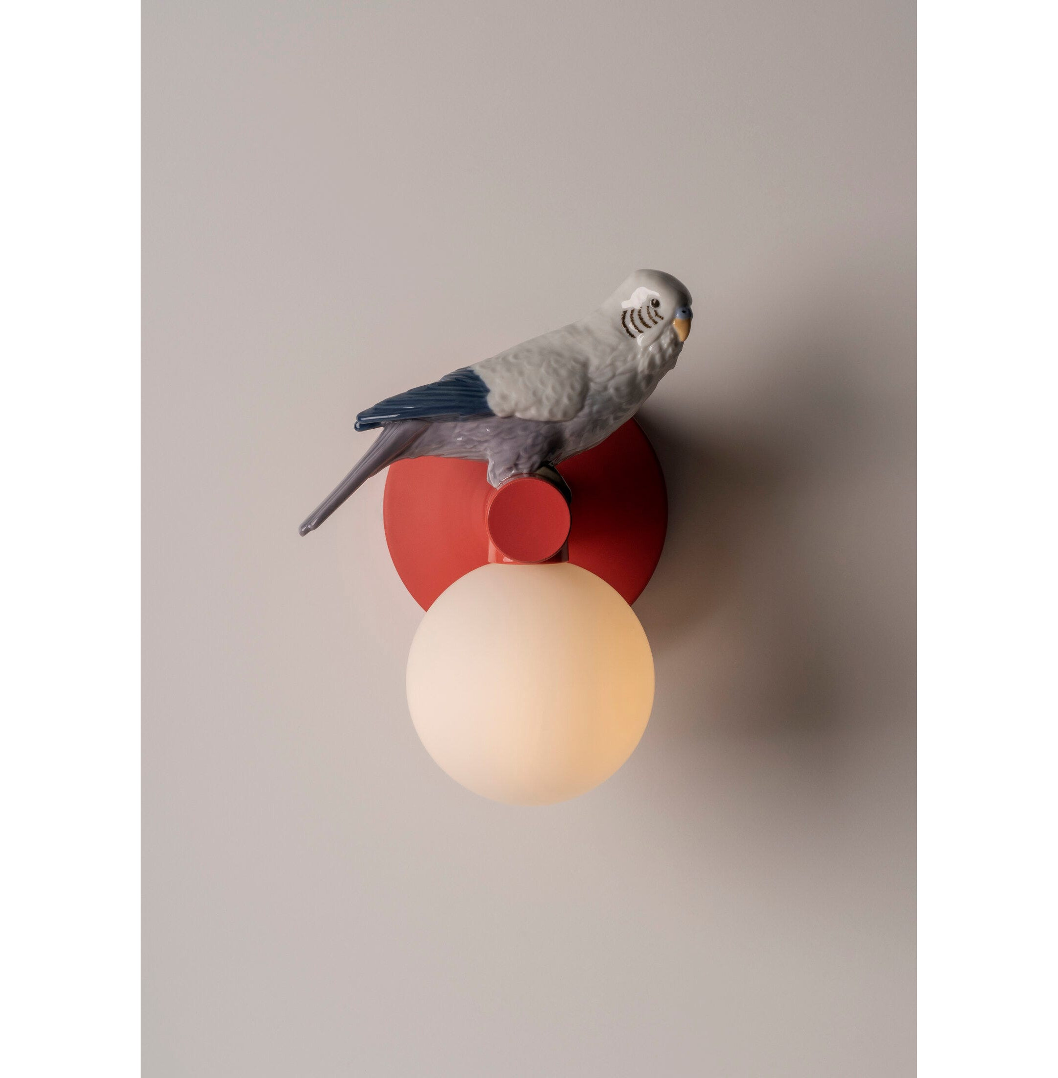 Lampa ścienna Parrot (po prawej) (CE / UK) Lampa ścienna Parrot (po prawej) (CE / UK)