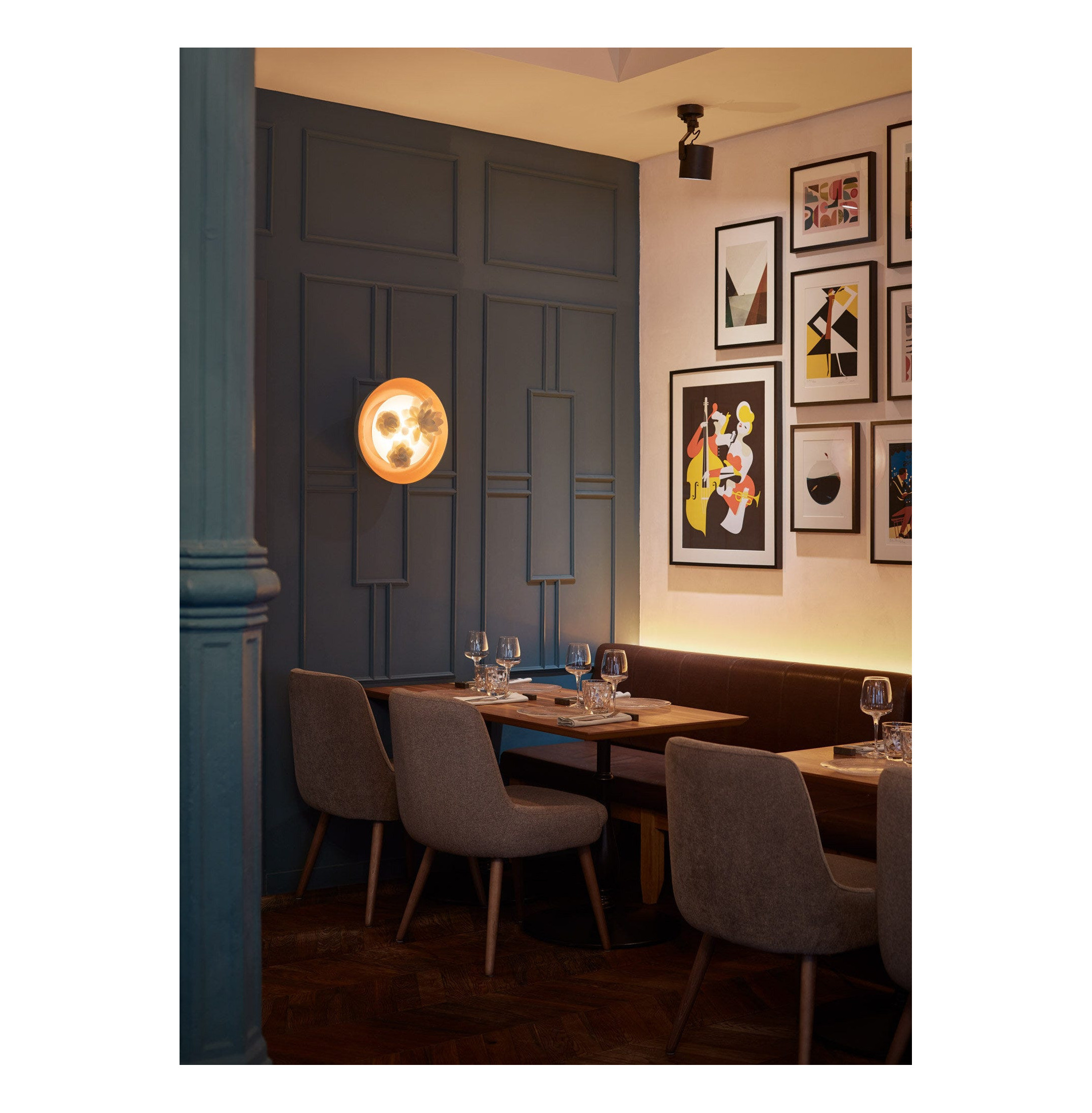 Kinkiet bukietowy (CE/UK) Kinkiet bukietowy (CE/UK)