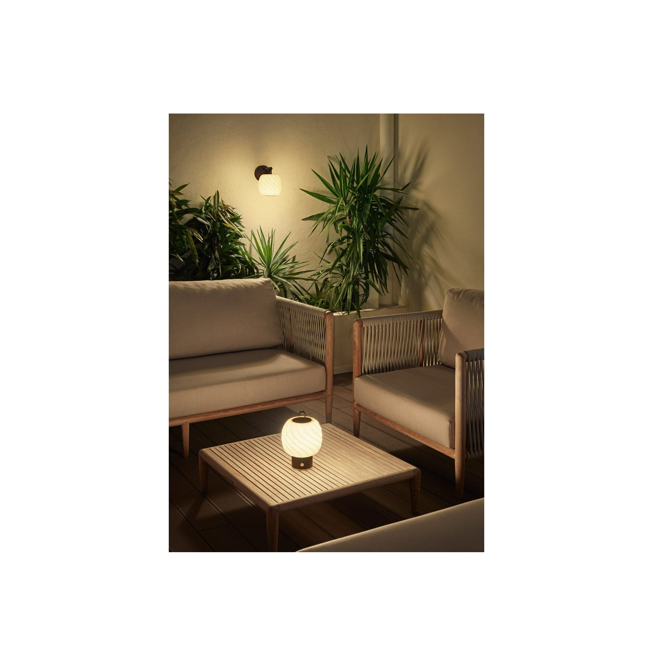 Lampa ścienna do lodów (CE/UK/CCC) Lampa ścienna do lodów (CE/UK/CCC)