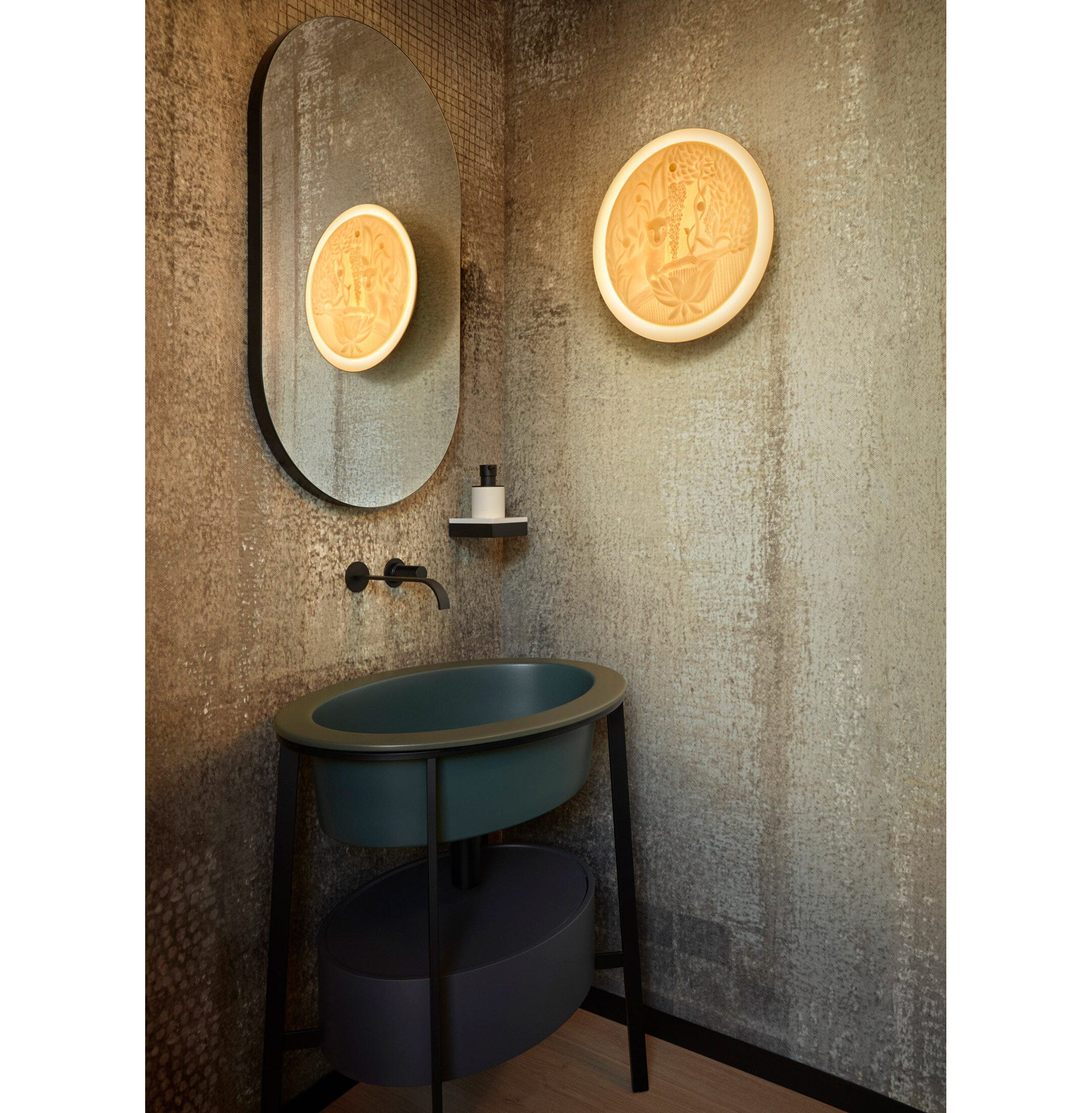 Lampa ścienna Jungle (CE/UK) Lampa ścienna Jungle (CE/UK)