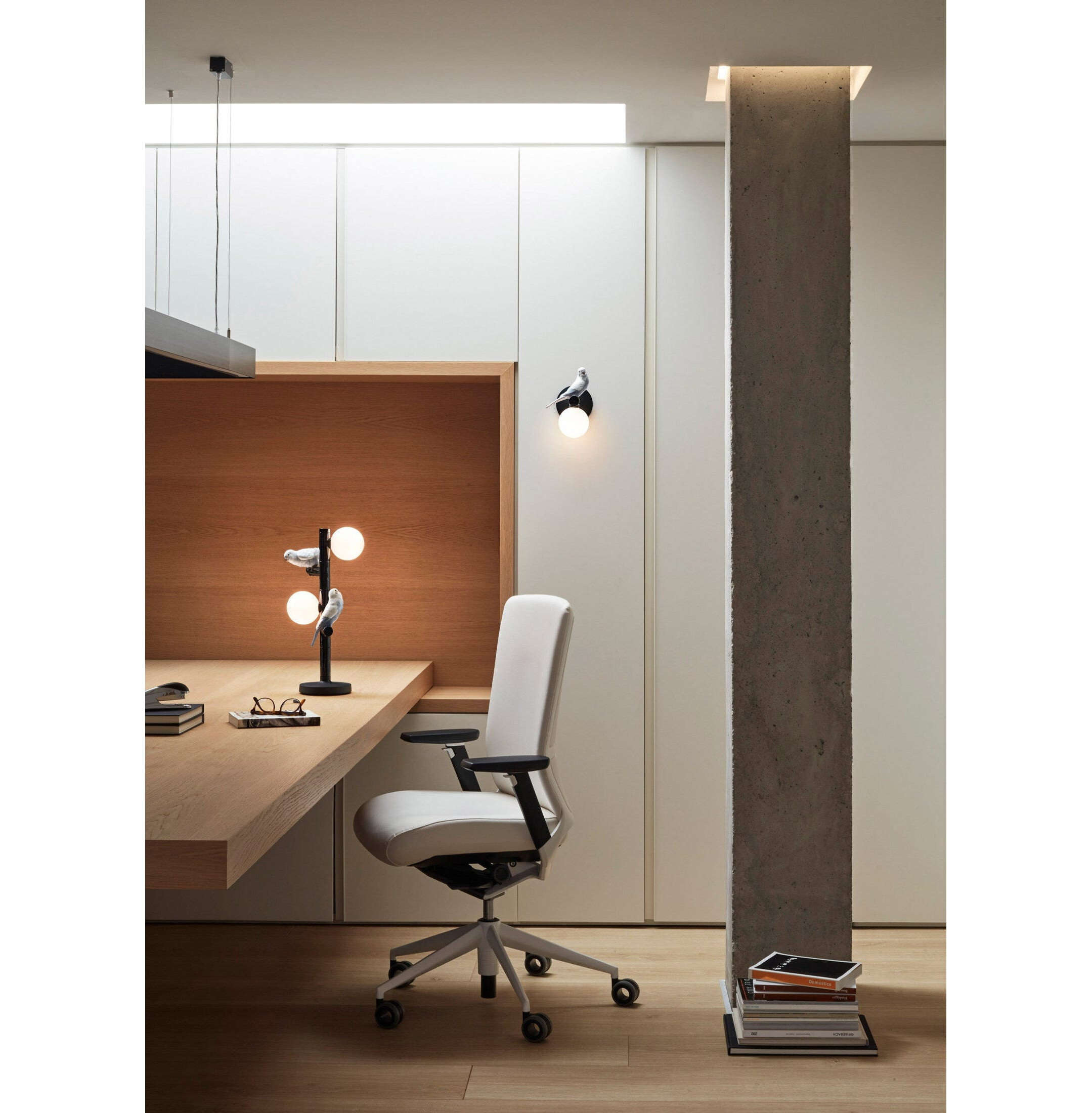 Lampa ścienna Parrot (po prawej)-(CE/UK) Lampa ścienna Parrot (po prawej)-(CE/UK)