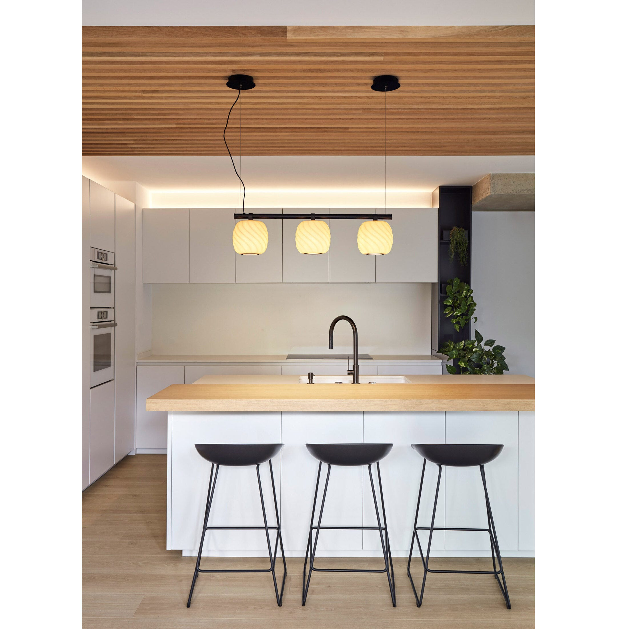 Lampa wisząca do lodów 3 światła (CE / UK) Lampa wisząca do lodów 3 światła (CE / UK)