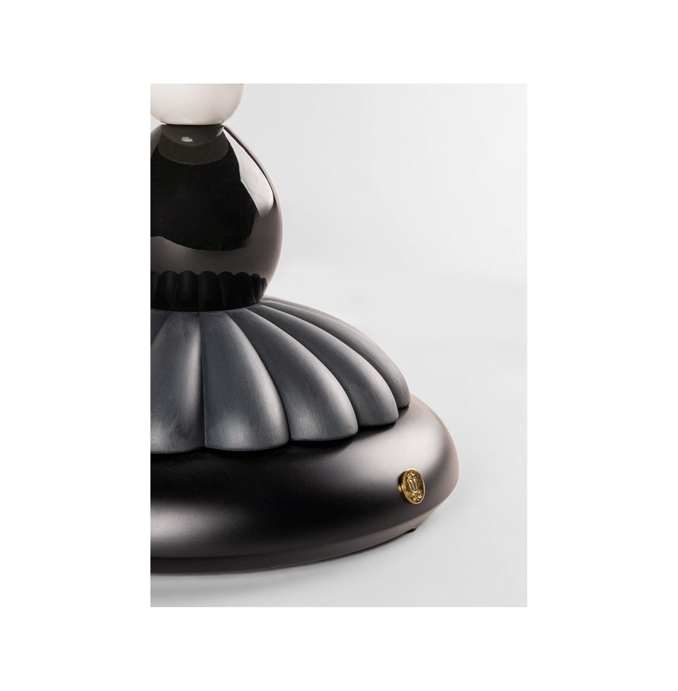 Lampa stołowa Firefly autorstwa Olgi Hanono (CE) Lampa stołowa Firefly autorstwa Olgi Hanono (CE)